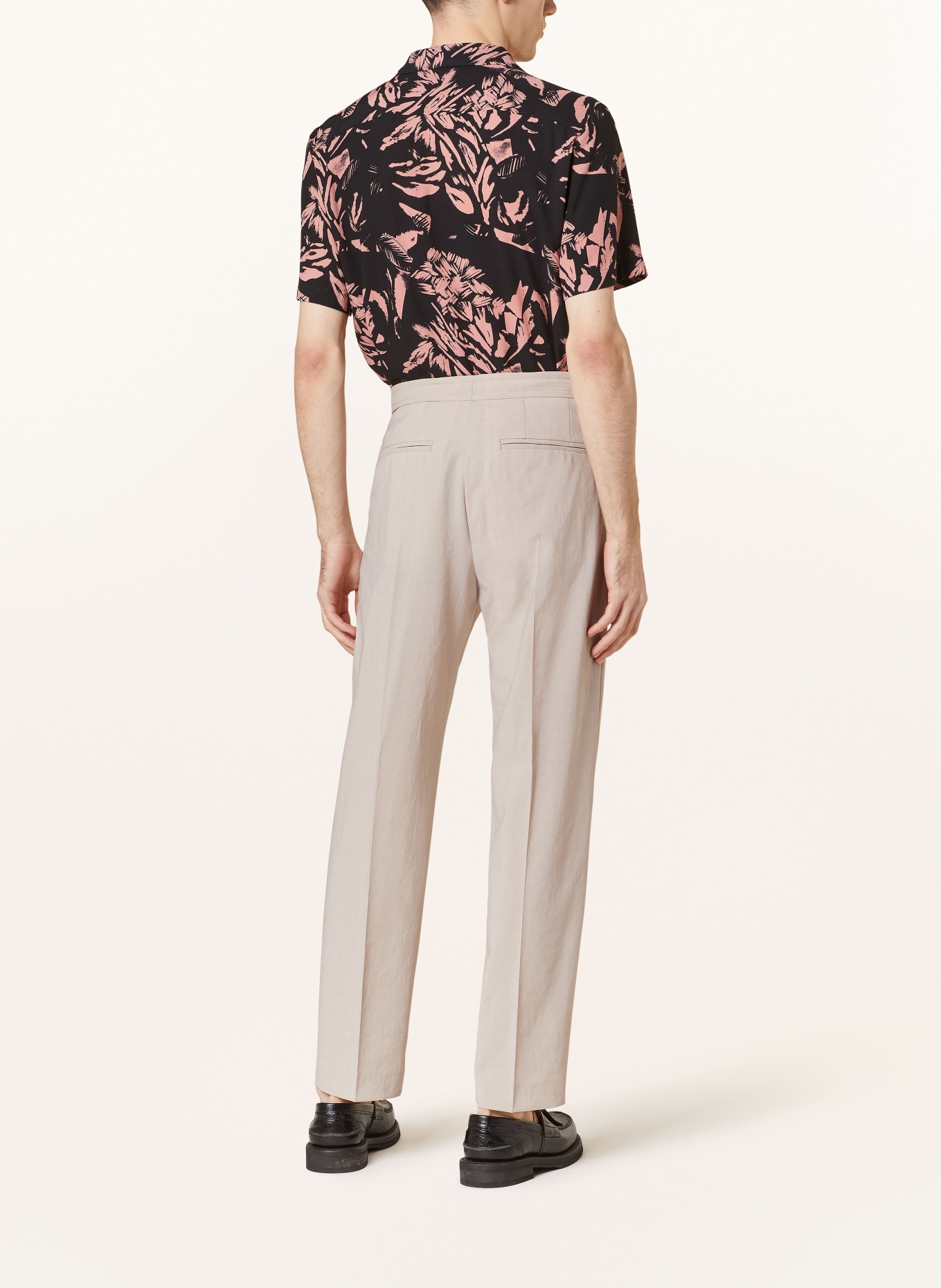 HUGO Spodnie garniturowe TEAGAN w stylu dresowym regular fit, Kolor: 261 MEDIUM BEIGE (Obrazek 4)
