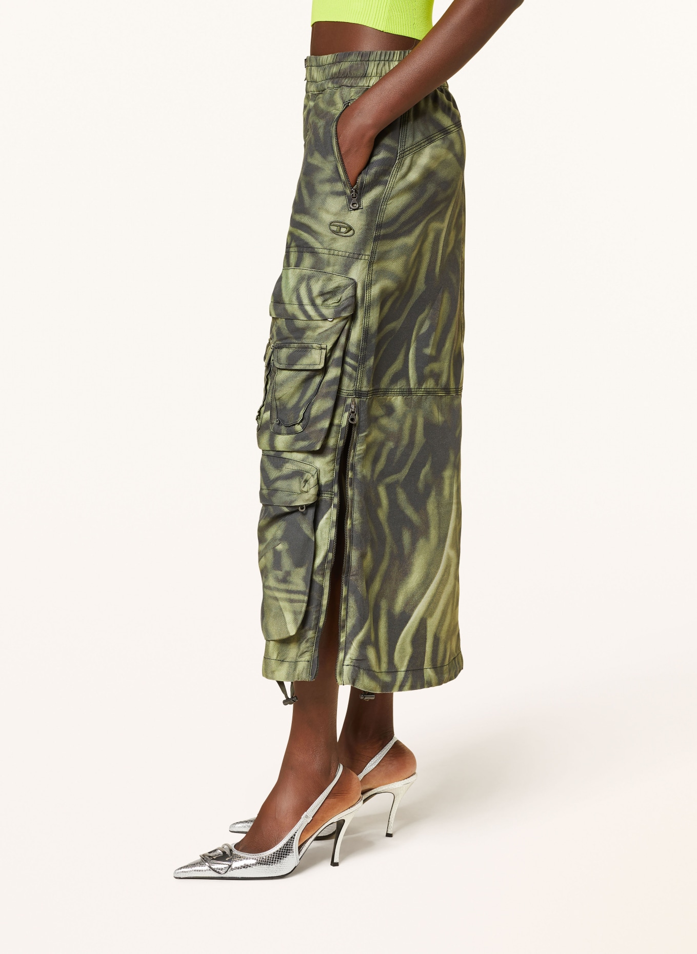 DIESEL Cargo skirt O-MIRTOW, Color: KHAKI/ DARK GREEN (Image 5)