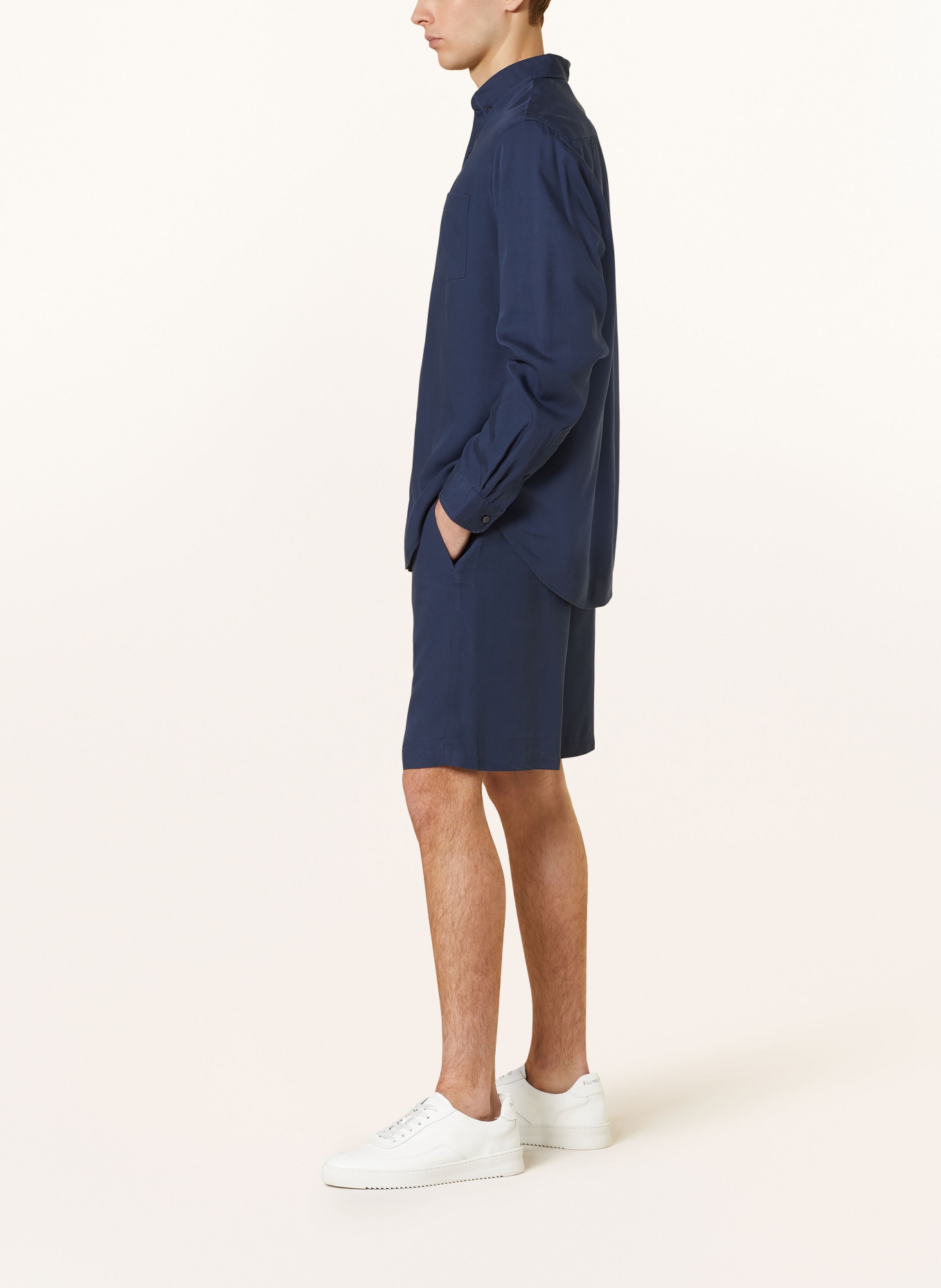 PAUL Shorts: 78703  navy