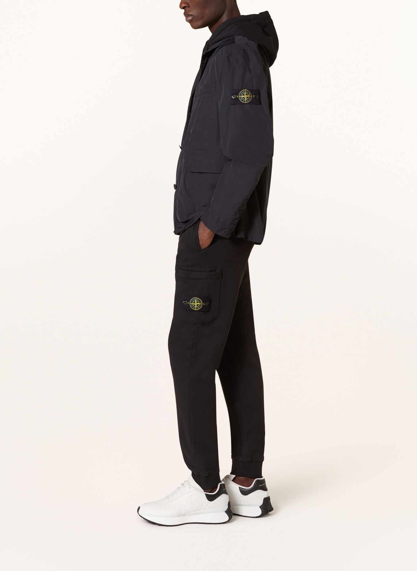 STONE ISLAND Pants in jogger style, Color: BLACK (Image 4)