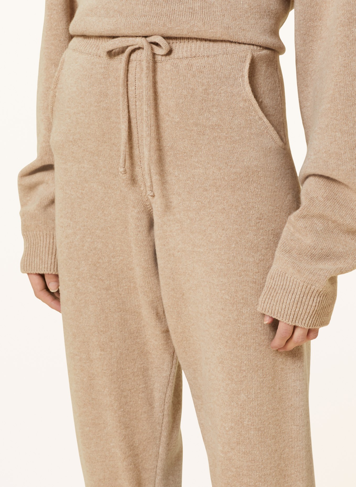 by Aylin Koenig Knit trousers JULES in jogger style made of merino wool, Color: BEIGE (Image 5)