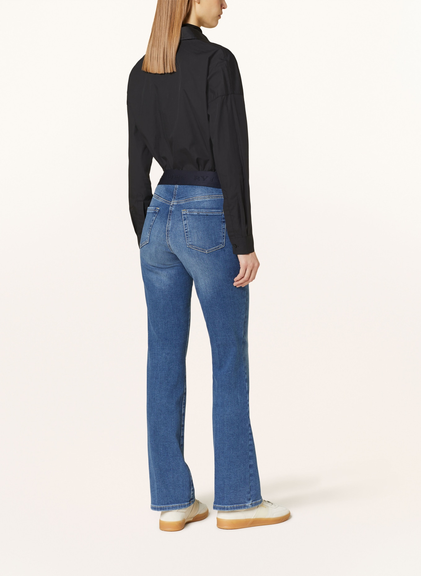 CAMBIO Flared jeans PHILIA, Color: 5108 mid silent used (Image 3)