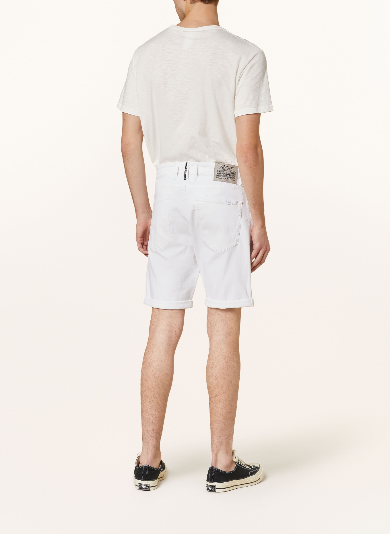 REPLAY Jeansshorts Tapered Fit, Farbe: WEISS (Bild 3)