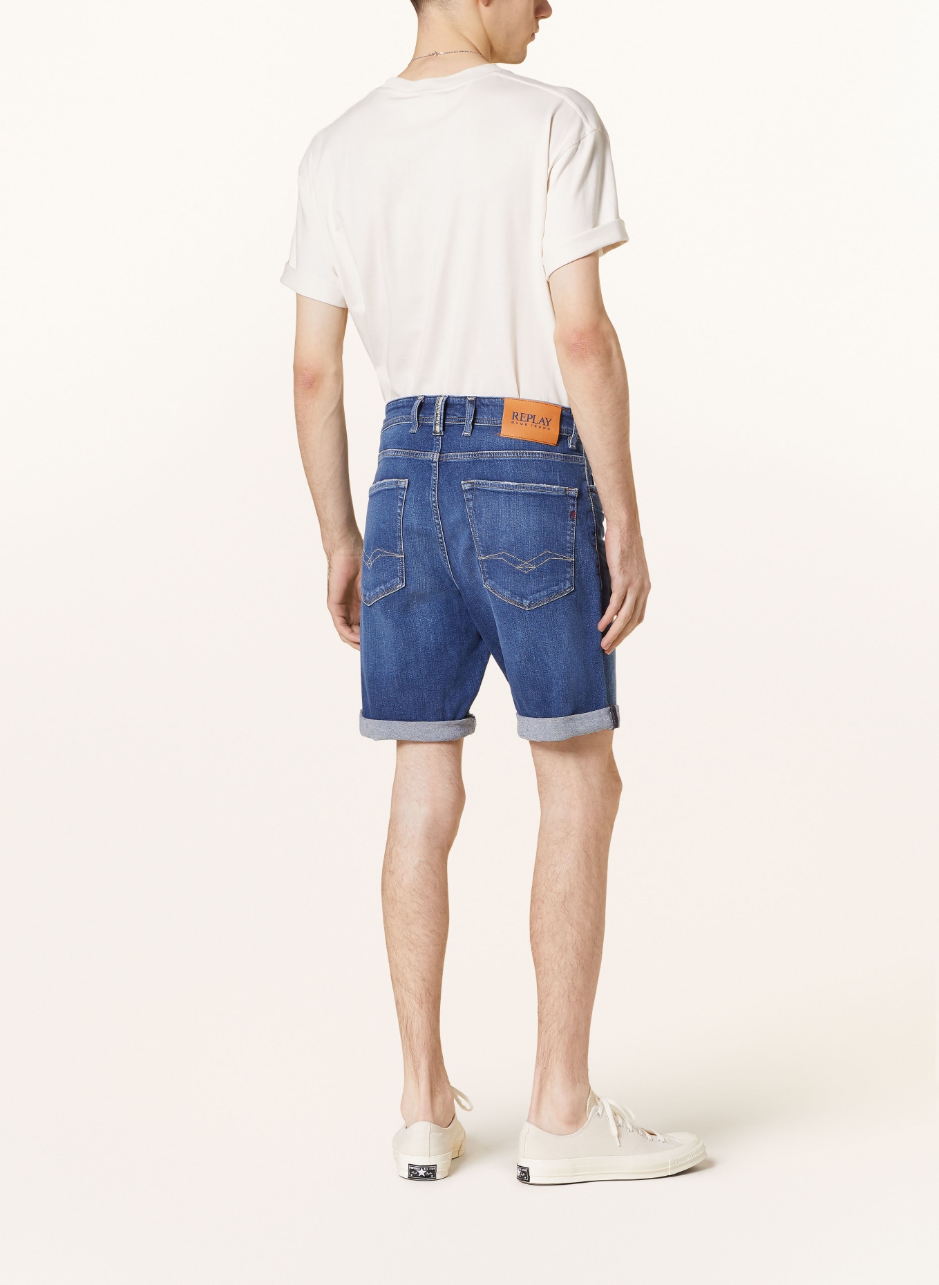 REPLAY Szorty jeansowe tapered fit, Kolor: 007 DARK BLUE (Obrazek 3)