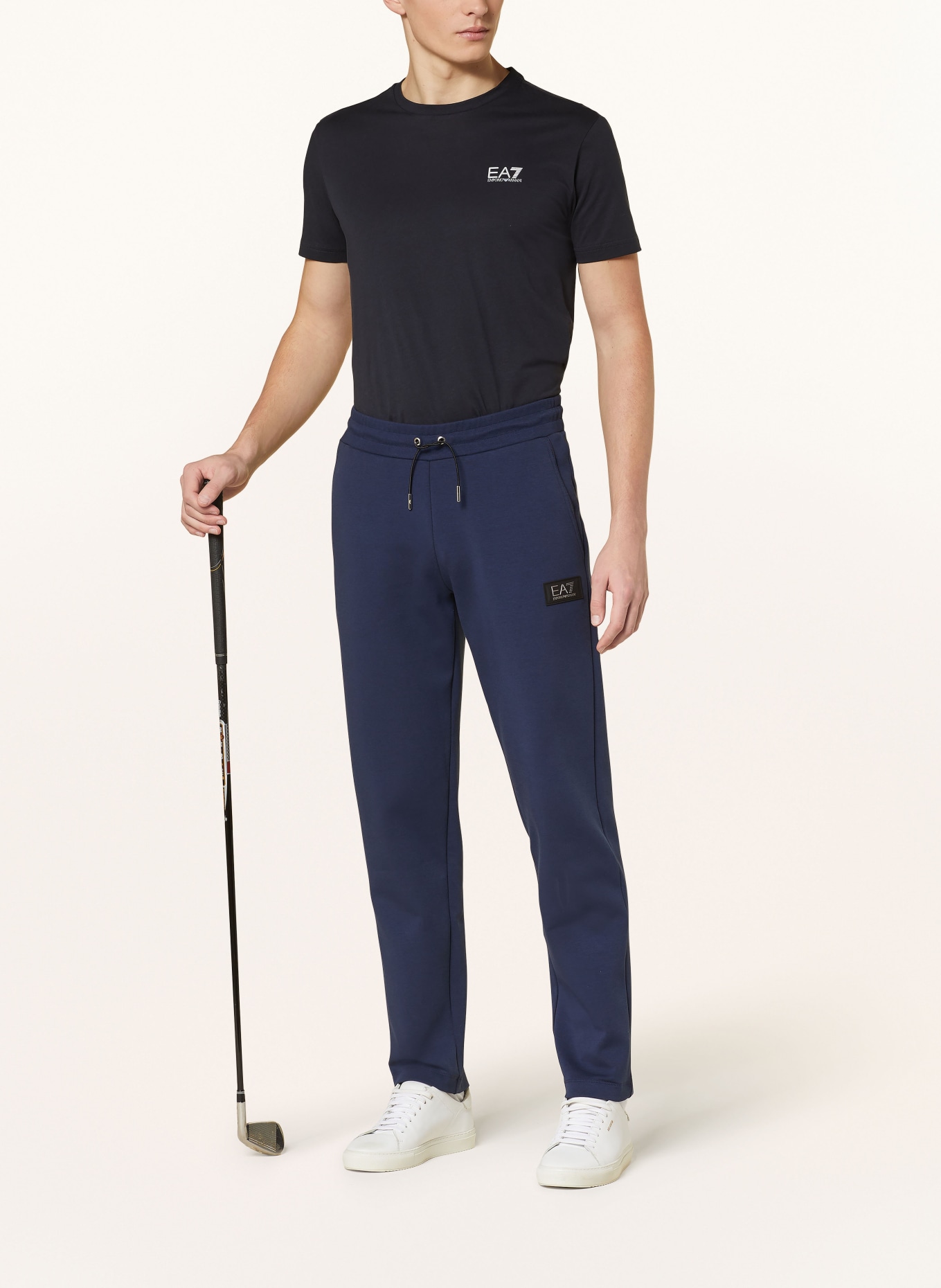 EA7 EMPORIO ARMANI Spodnie w stylu dresowym, Kolor: GRANATOWY (Obrazek 2)