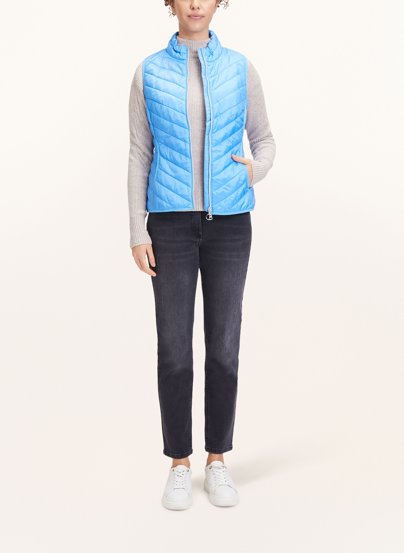 Betty Barclay Quilted vest, Color: BLUE (Image 2)