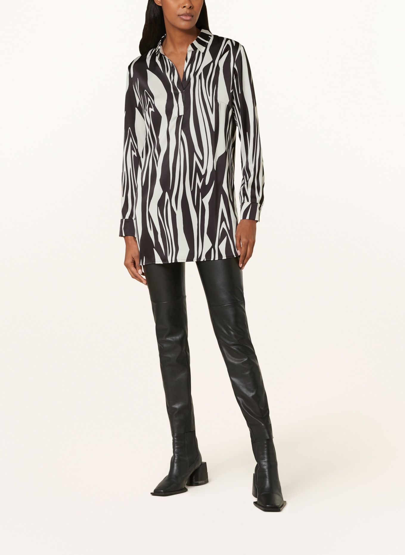 Betty Barclay Shirt blouse in satin, Color: BLACK/ WHITE (Image 2)