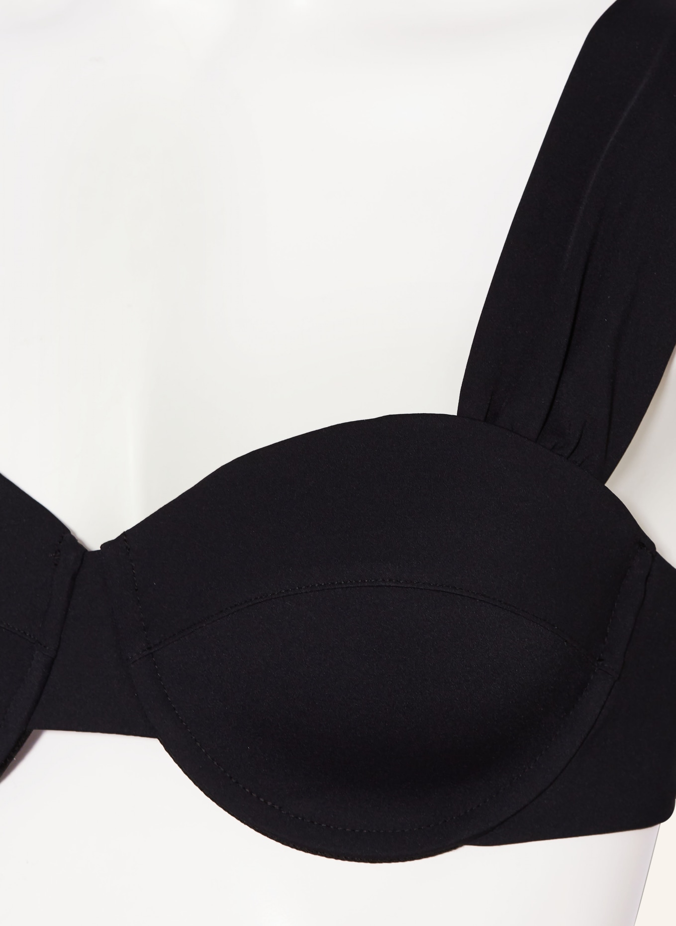 EVARAE Underwired bikini top AUDREY, Color: BLACK (Image 4)