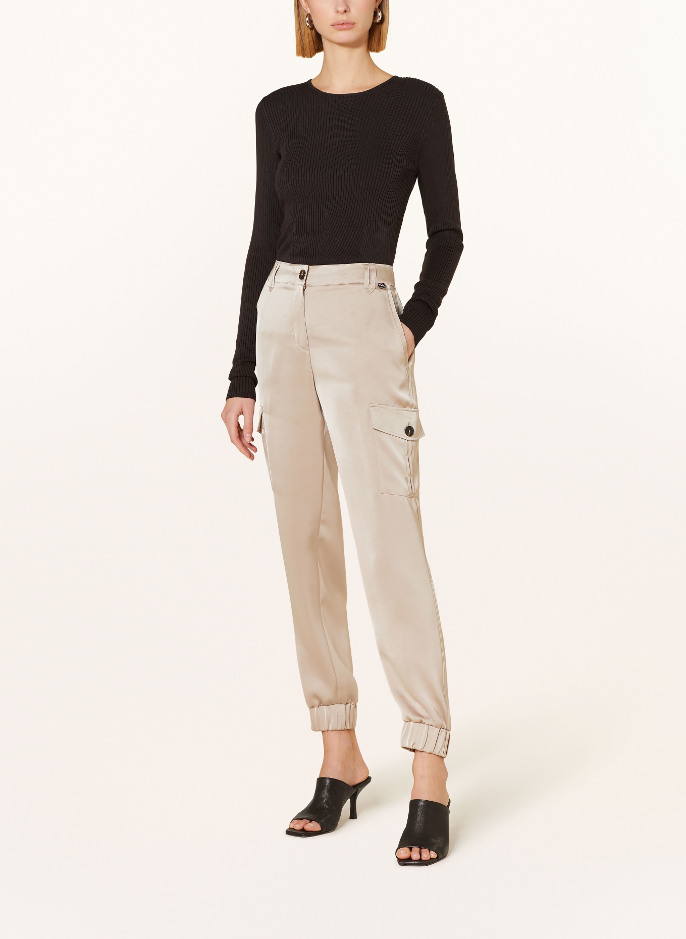 Ally Solid Cargo Pant