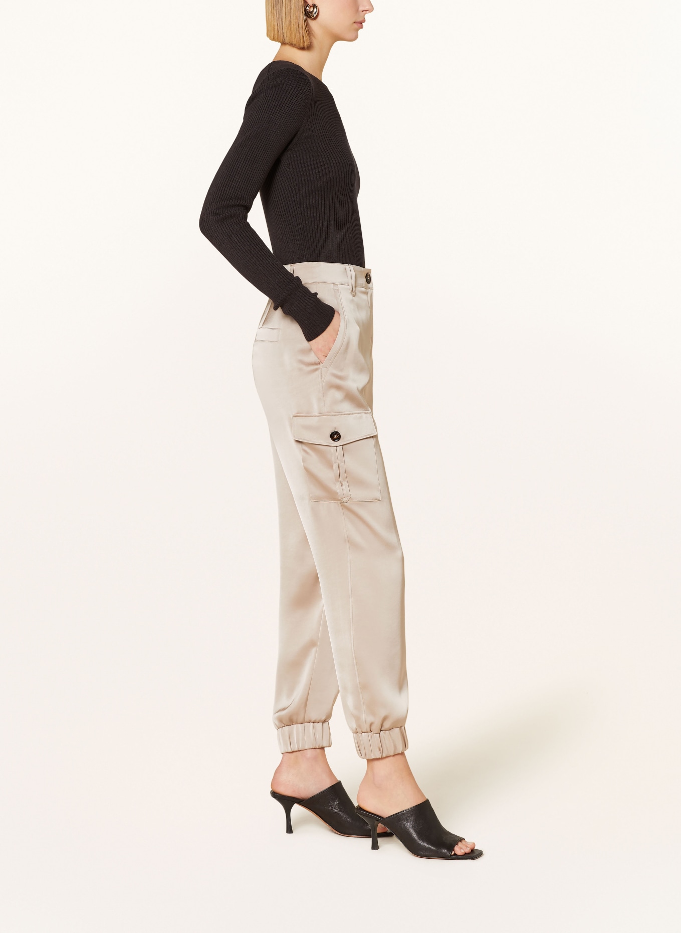 MARC CAIN Cargo pants made of satin, Color: BEIGE (Image 4)