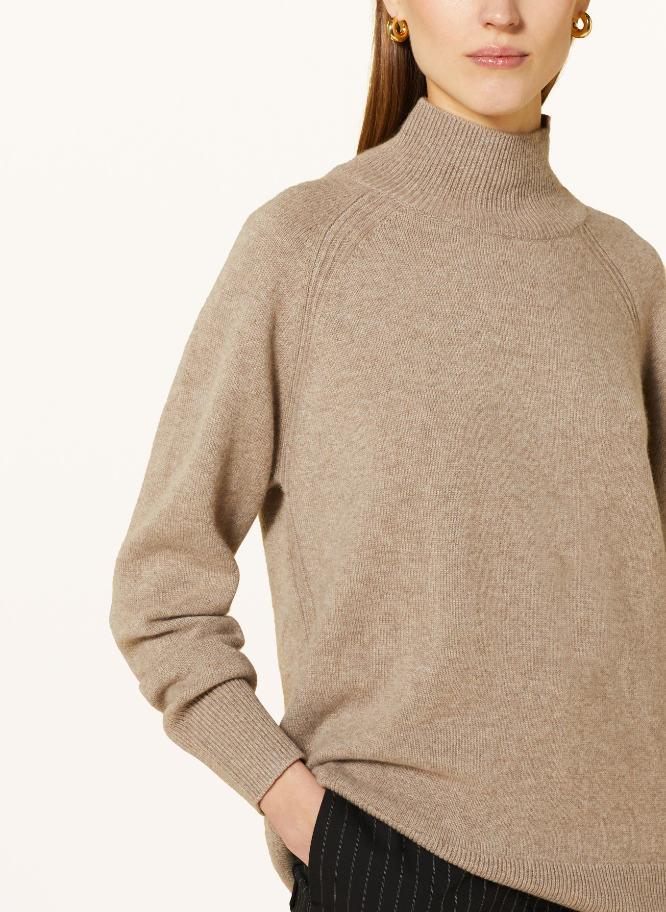 COS Cashmere sweater in taupe