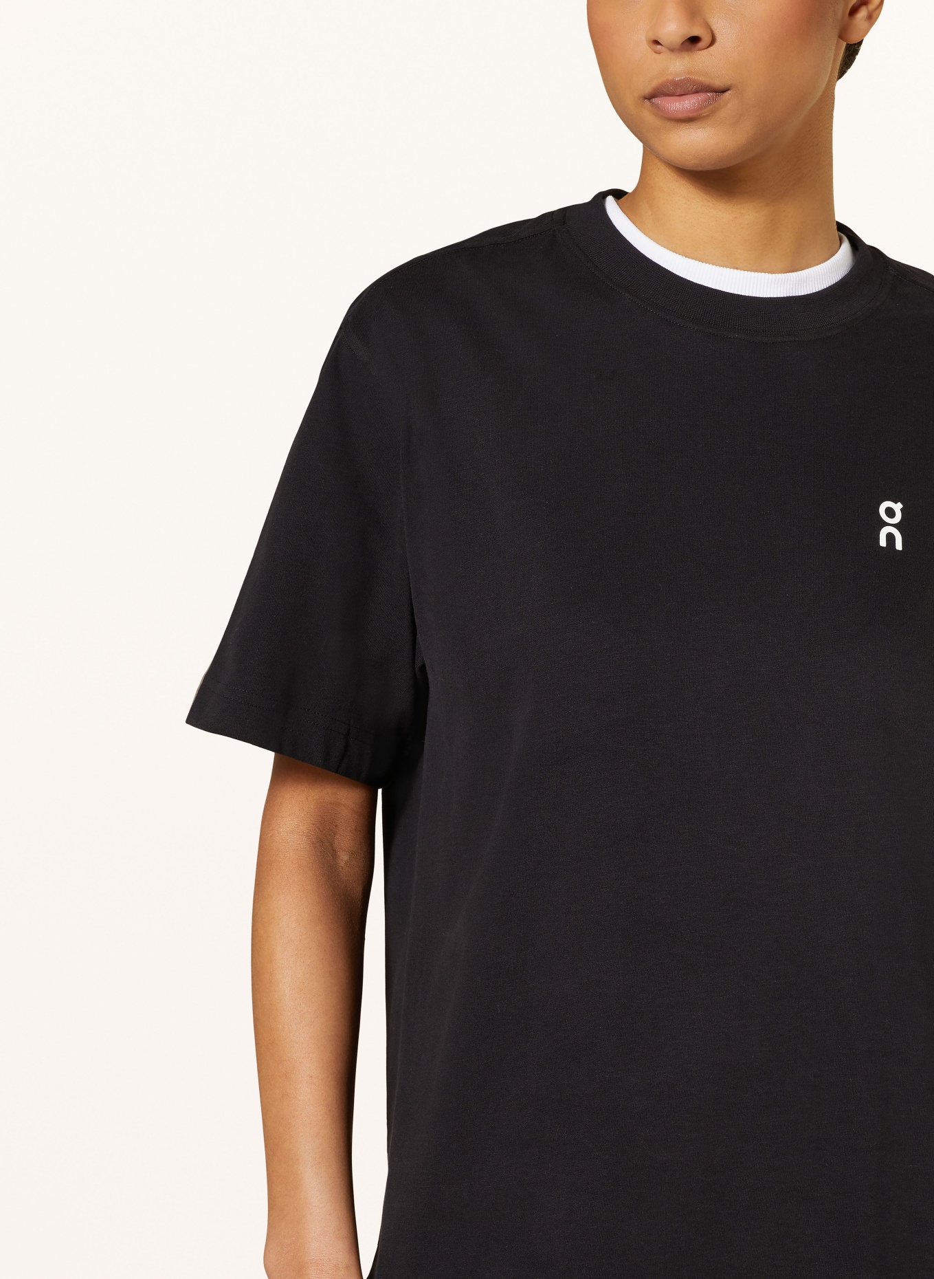 On T-shirt CLUB, Color: BLACK (Image 4)
