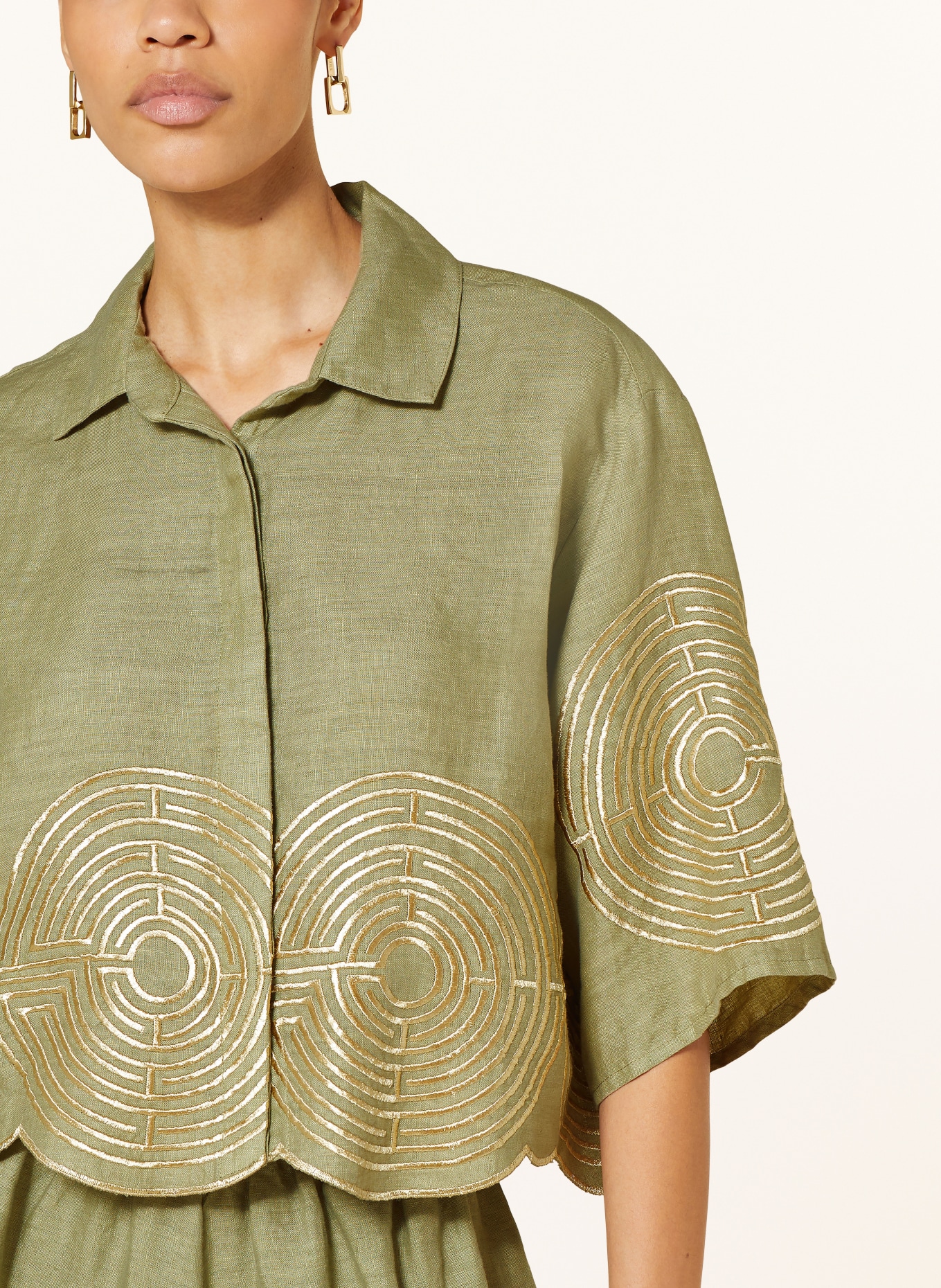 Greek Archaic Kori Shirt blouse LABYRINTH in linen, Color: LIGHT GREEN/ GOLD (Image 4)