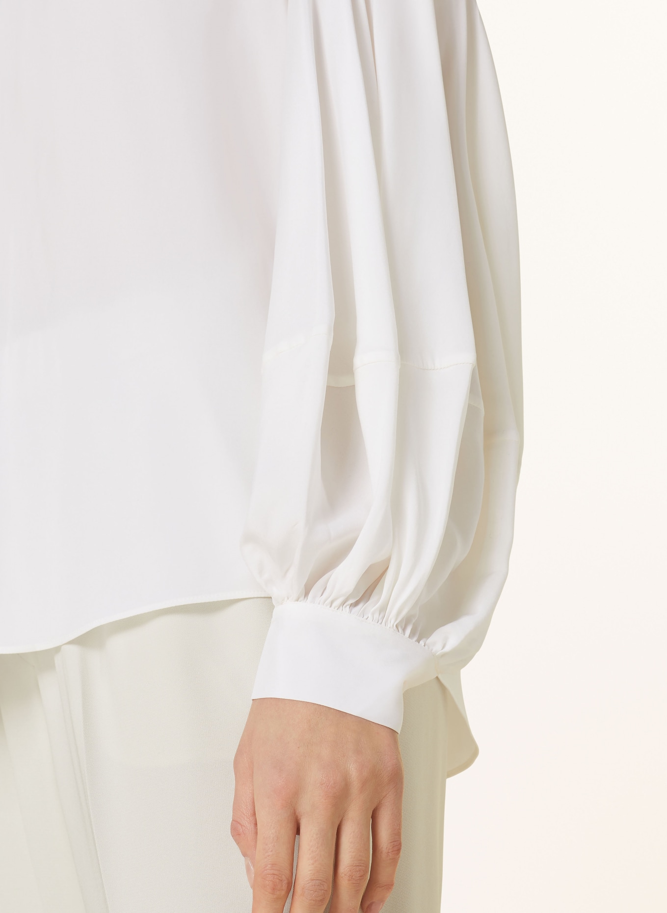 HERZEN'S ANGELEGENHEIT Blouse top made of silk, Color: CREAM (Image 4)