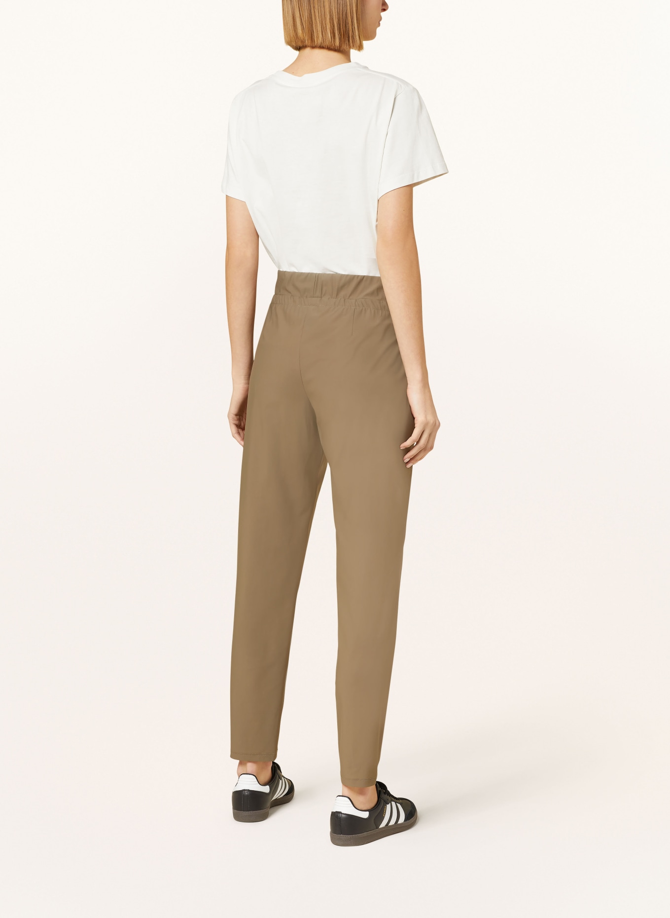 MAC Trousers EASY in jogger style, Color: OLIVE (Image 3)
