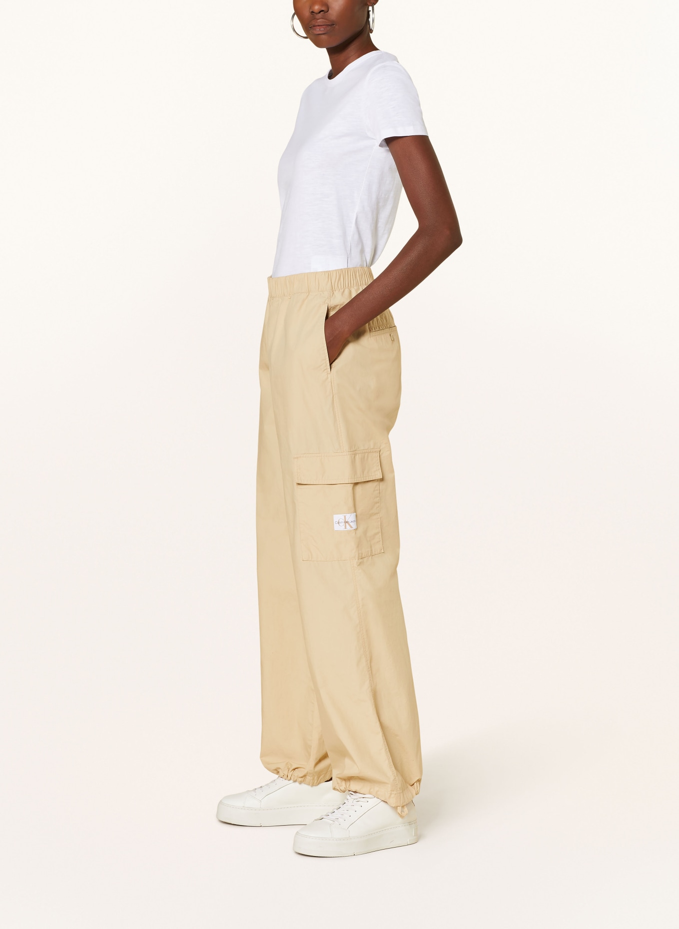 Calvin Klein Jeans Cargo kalhoty, Barva: BÉŽOVÁ (Obrázek 4)