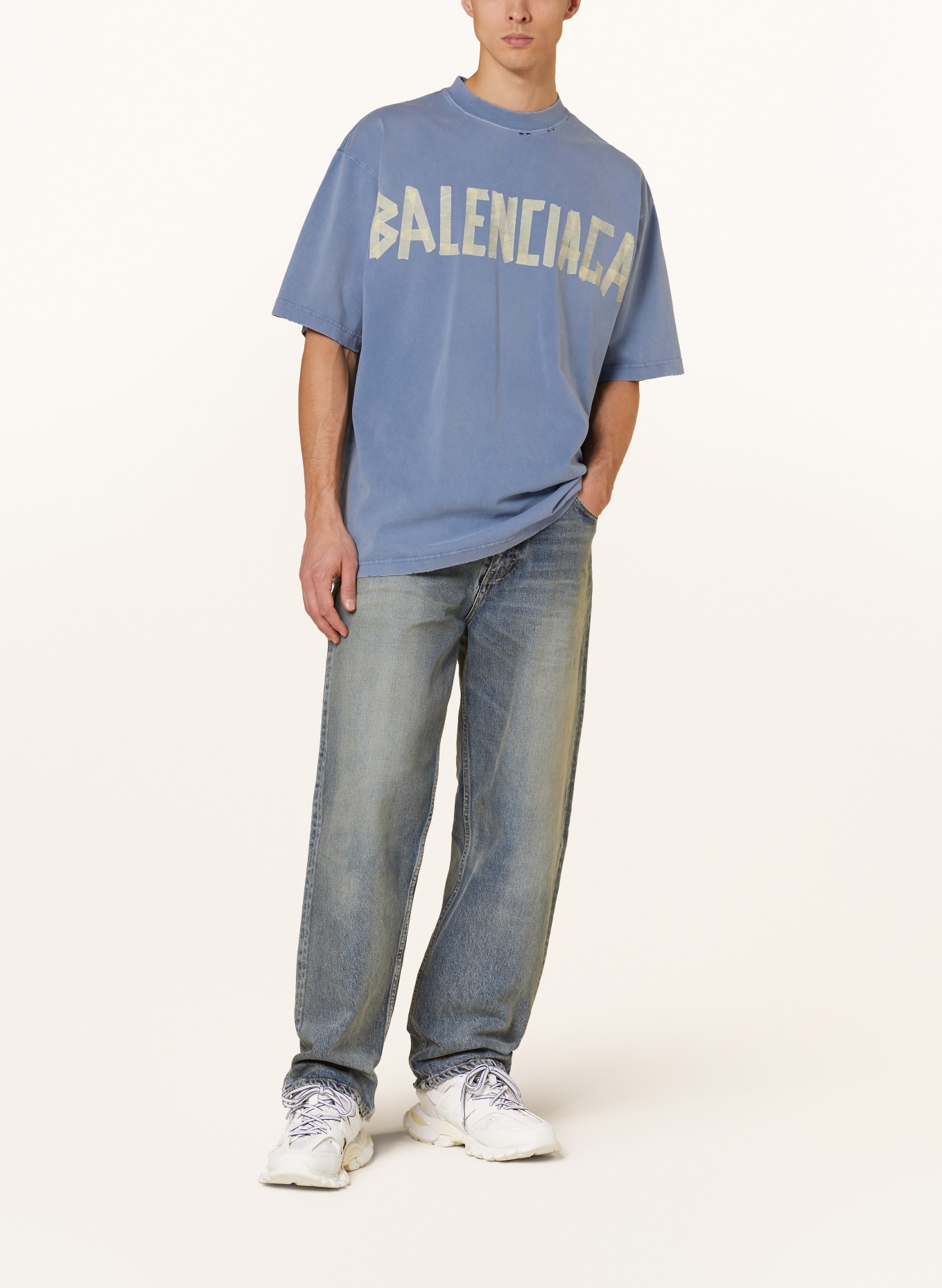 BALENCIAGA T-Shirt, Farbe: HELLBLAU (Bild 2)