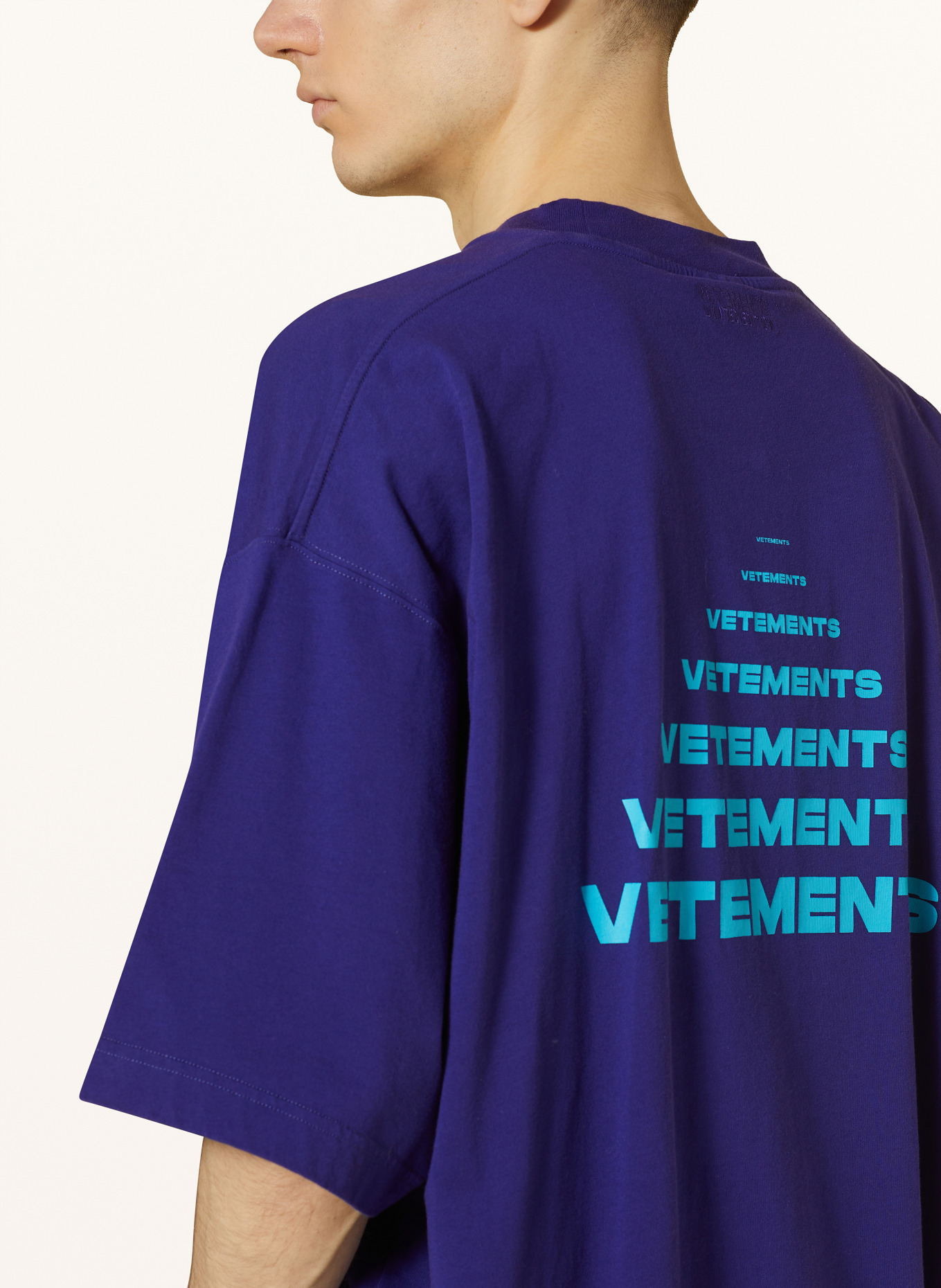 VETEMENTS Oversized tričko, Barva: TMAVĚ FIALOVÁ/ MODRÁ (Obrázek 4)