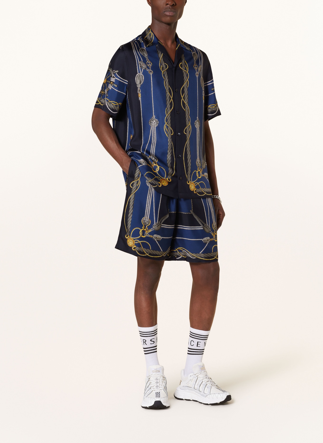 Versace silk shirt and shorts outlet
