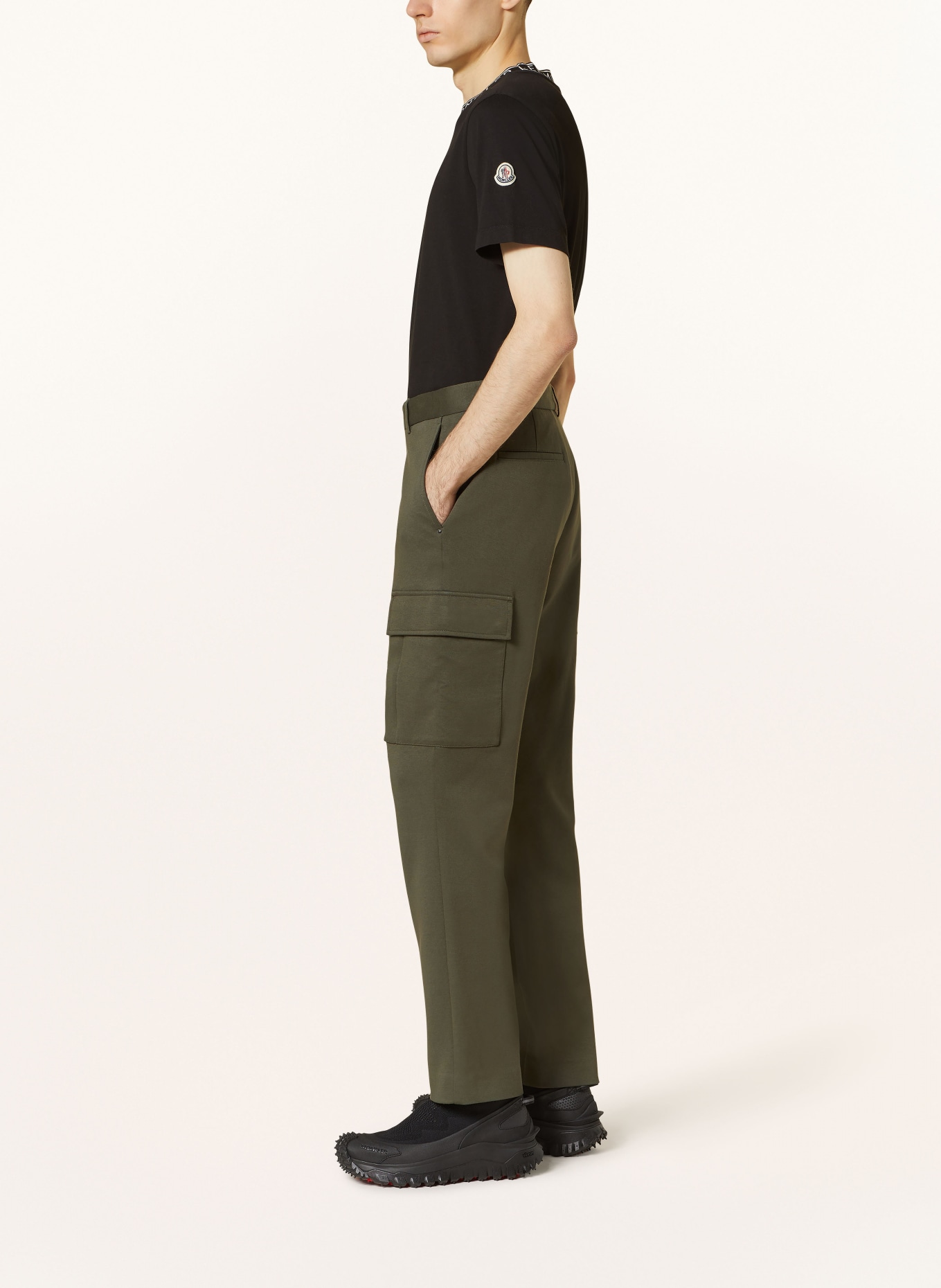 MONCLER Cargo trousers regular fit in jersey, Color: KHAKI (Image 4)