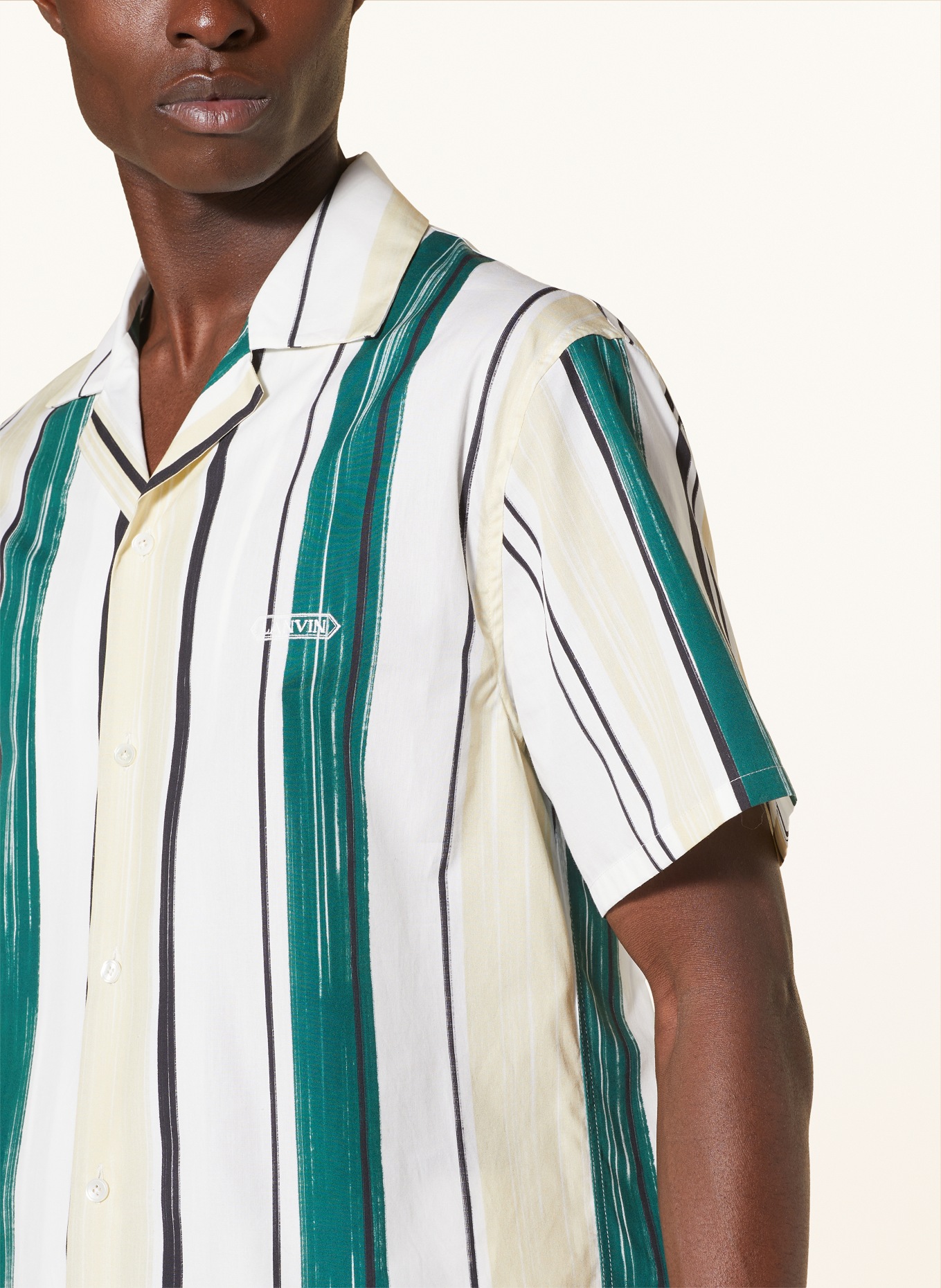LANVIN Koszula z klapami comfort fit, Kolor: BIAŁY/ CIEMNOZIELONY/ CZARNY (Obrazek 4)