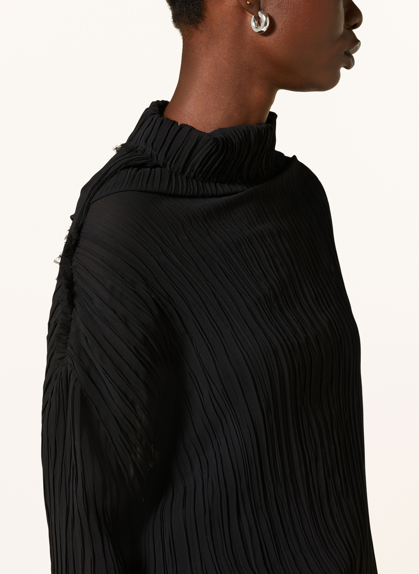 MM6 Maison Margiela Shirt blouse SHEER with pleats, Color: BLACK (Image 4)