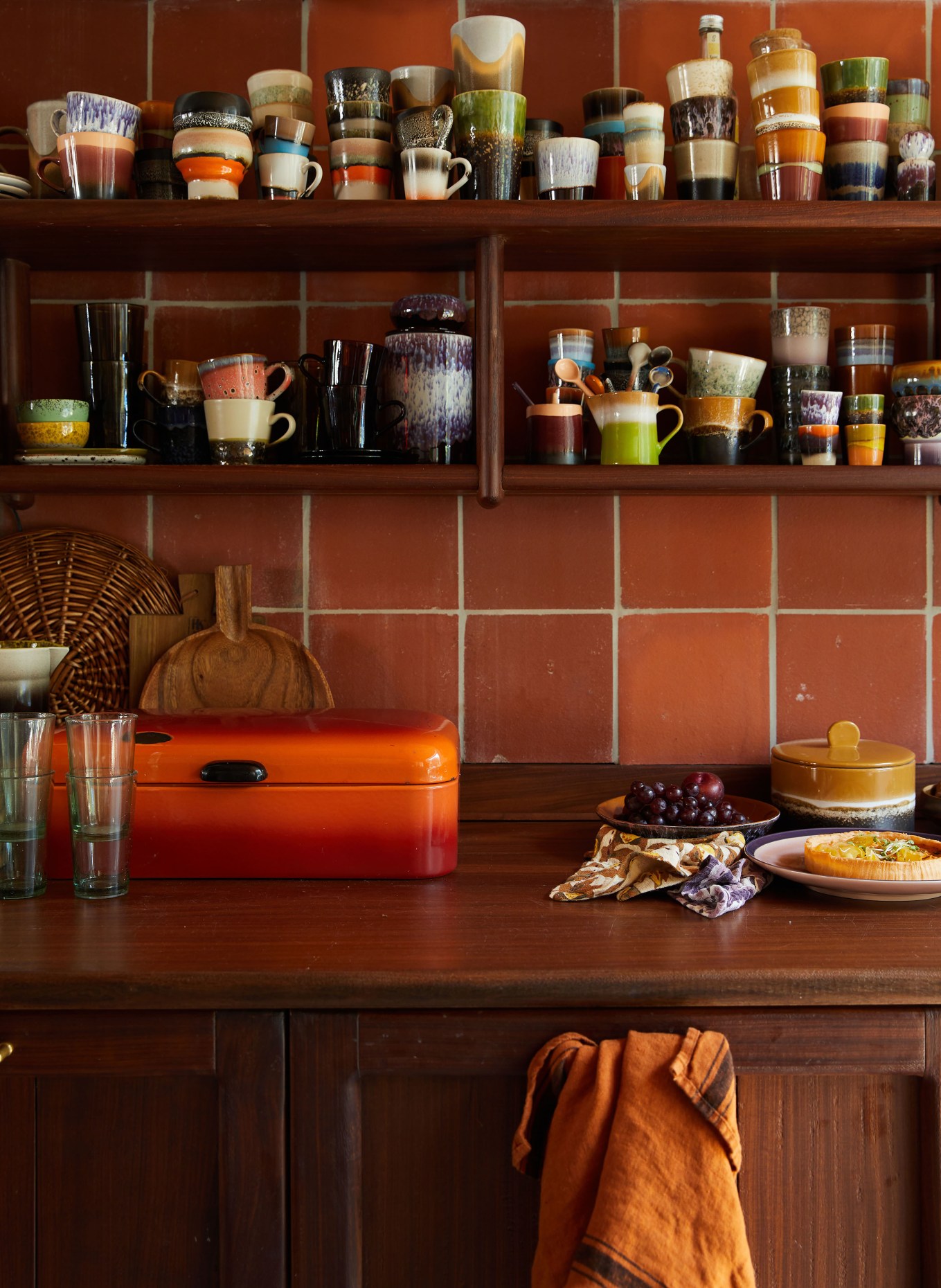 hkliving Sada 6 hrnků: ORANŽOVÁ / ČERNÁ / KRÉMOVÁ