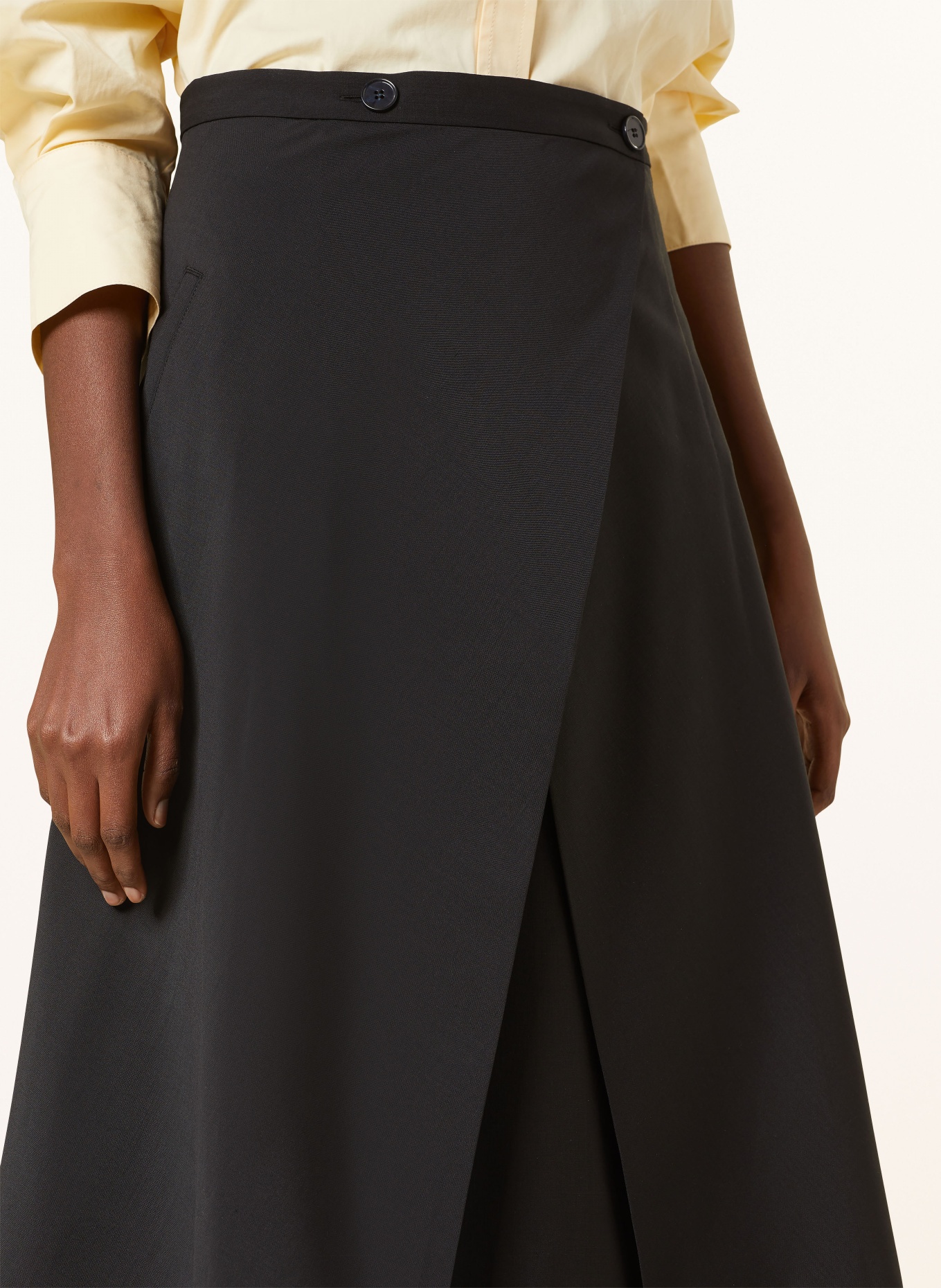 COS Skirt in wrap look, Color: BLACK (Image 4)