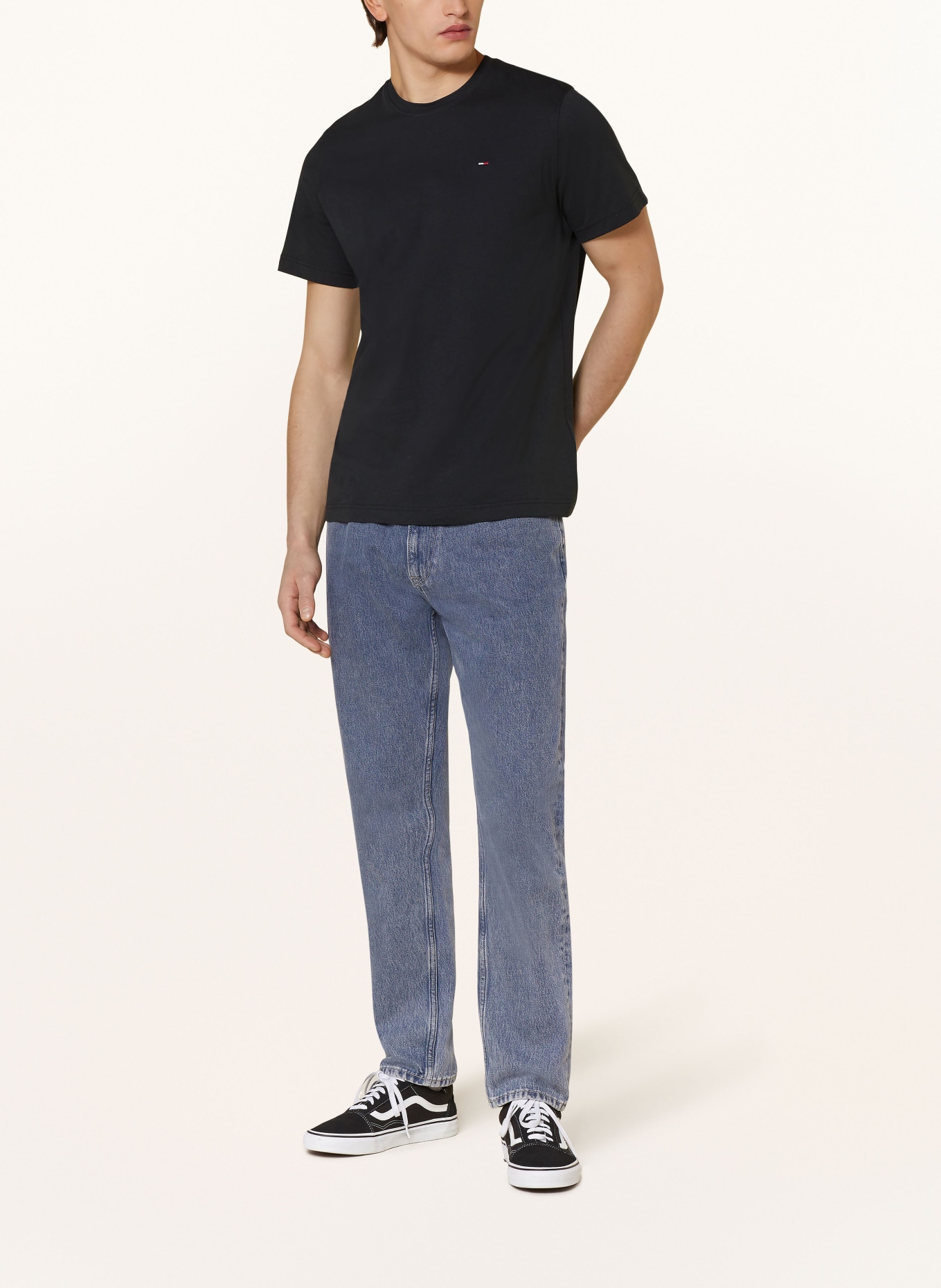 TOMMY JEANS T-shirt: CZARNY