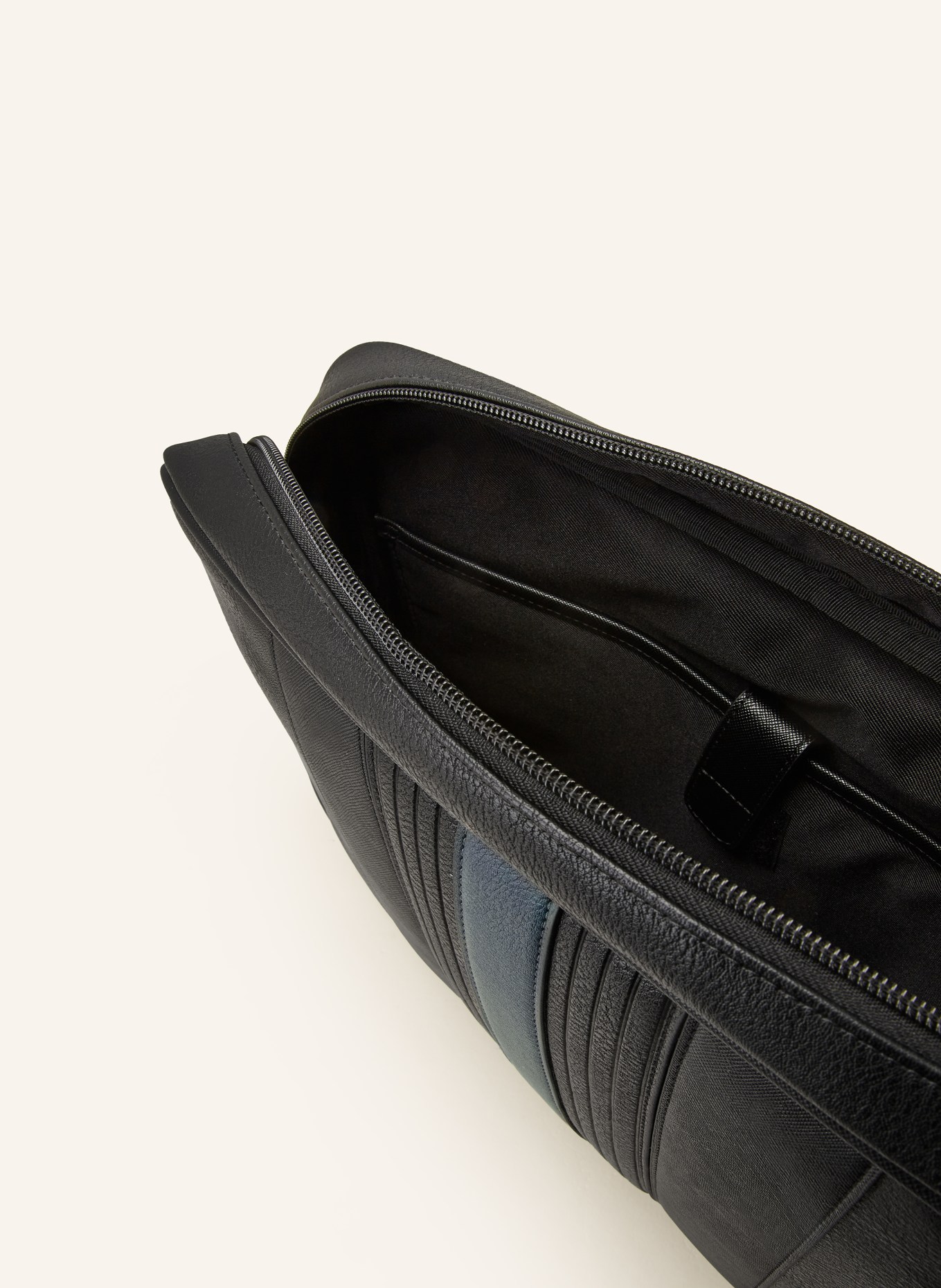TED BAKER Crossbody bag EVVAN, Color: BLACK/ DARK GREEN (Image 3)
