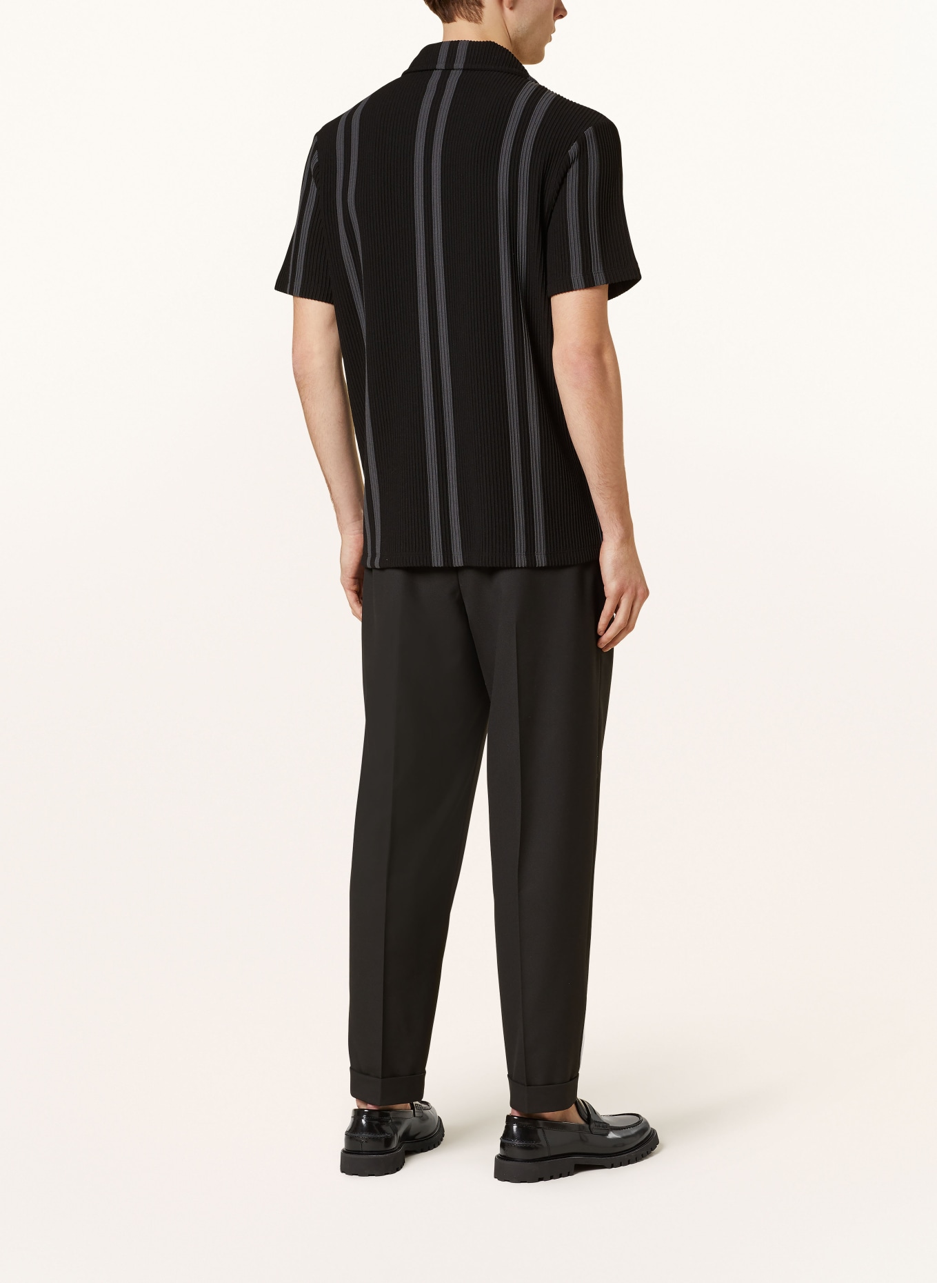 REISS Koszula z klapami CASTLE regular fit z dżerseju, Kolor: CZARNY/ CZIEMNOSZARY (Obrazek 3)