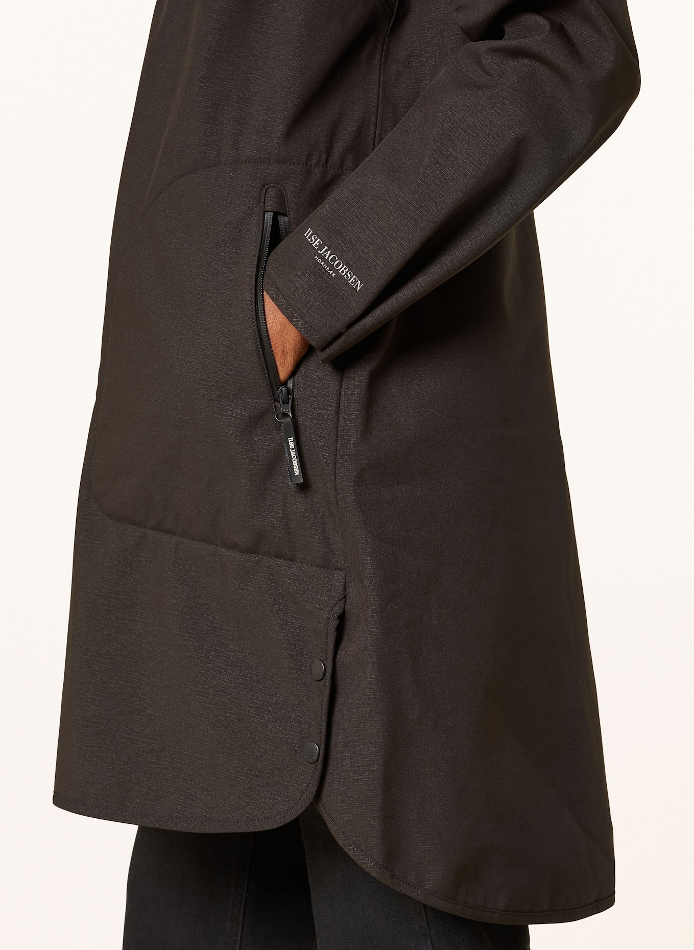ILSE JACOBSEN Raincoat with removable hood: BLACK
