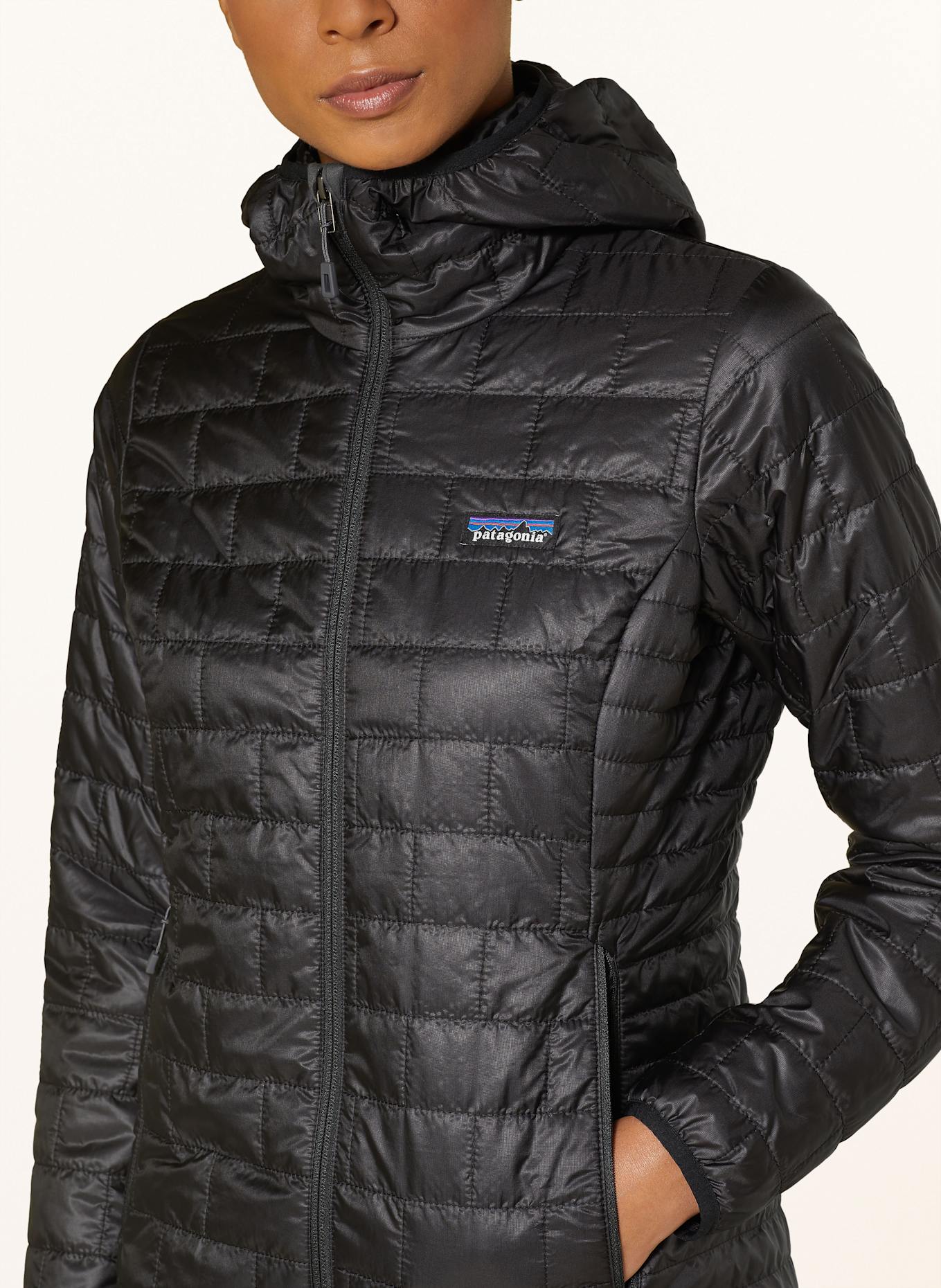 patagonia Funkční bunda NANO PUFF®: ČERNÁ