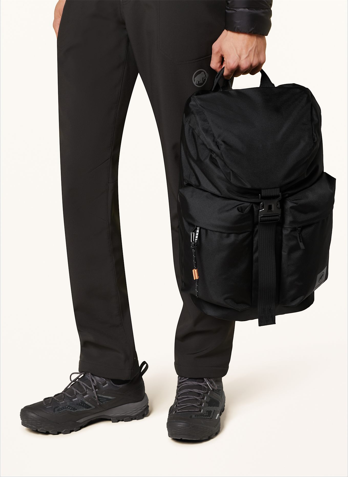 MAMMUT Backpack XERON 30 with laptop compartment, Color: BLACK (Image 4)