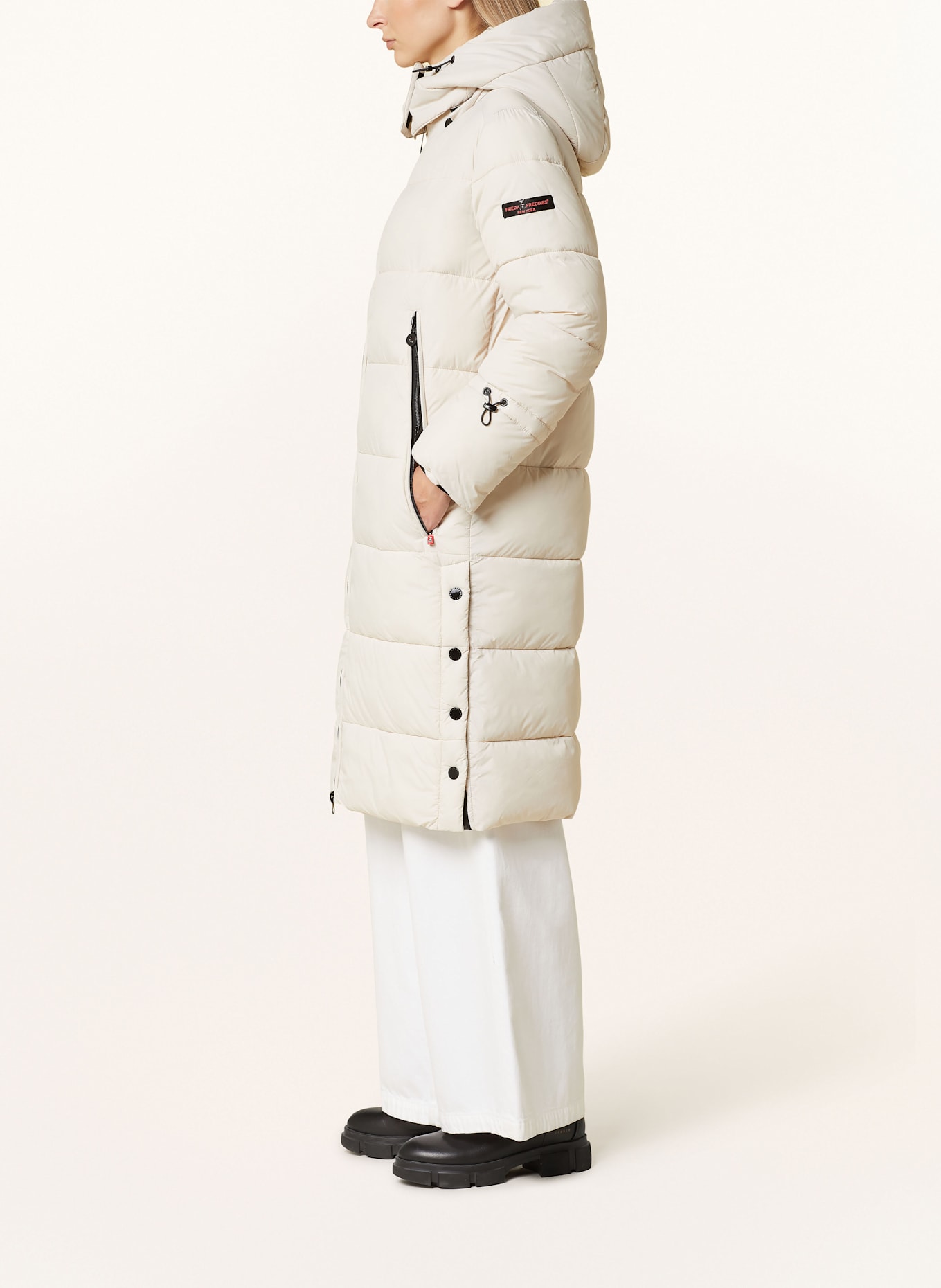 FRIEDA & FREDDIES Quilted coat with removable hood: CREAM
