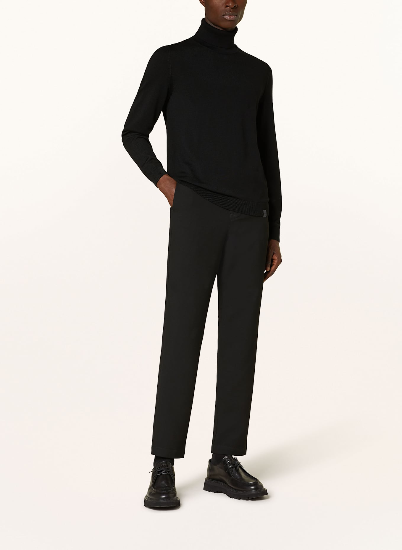 MAERZ MUENCHEN Rollkragenpullover aus Merinowolle: SCHWARZ