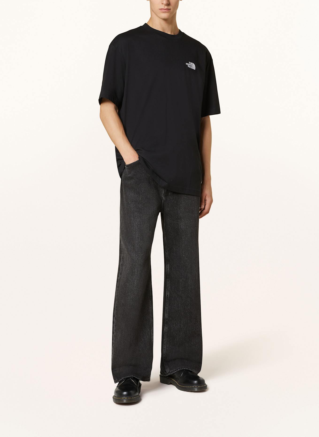 THE NORTH FACE Oversized-Shirt: SCHWARZ
