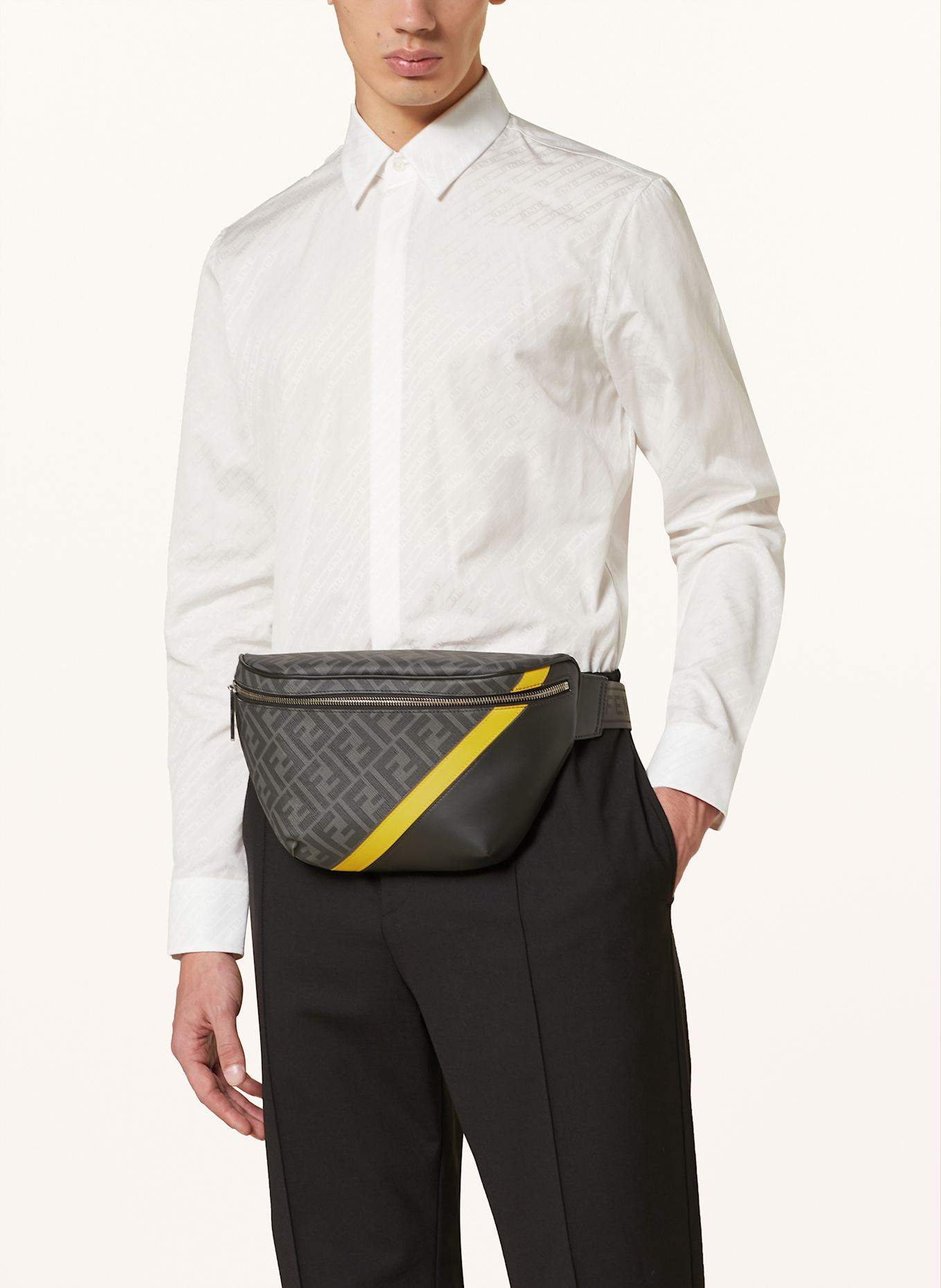 FENDI Waist bag in black gray dark yellow