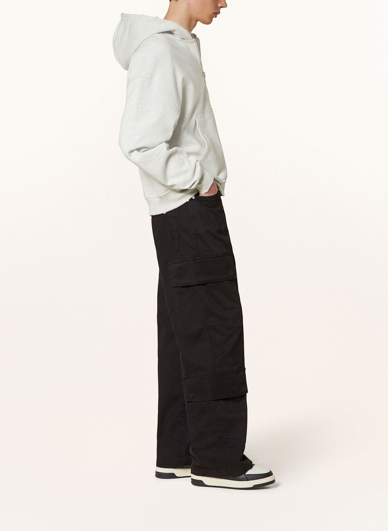 RETERNITY Cargo pants, Color: BLACK (Image 4)