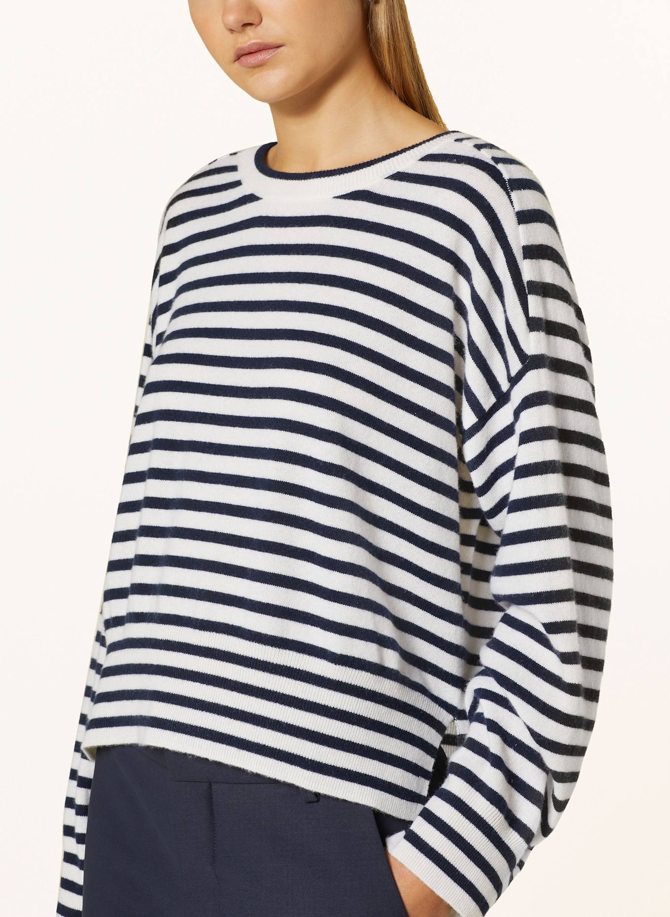 CLOSED Sweater: DARK BLUE / ECRU