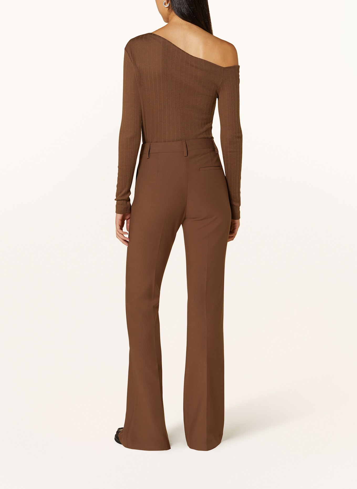 CLOSED Longsleeve: BRAUN
