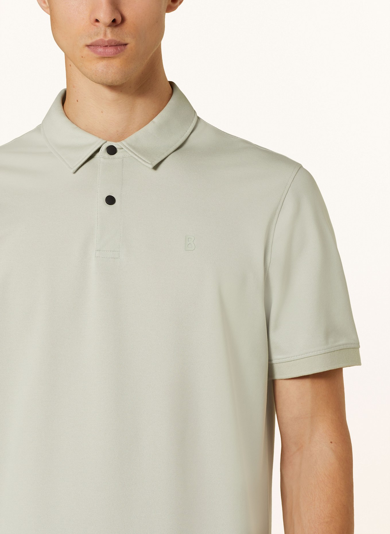 BOGNER Piqué polo shirt TIMO regular fit: LIGHT GREEN