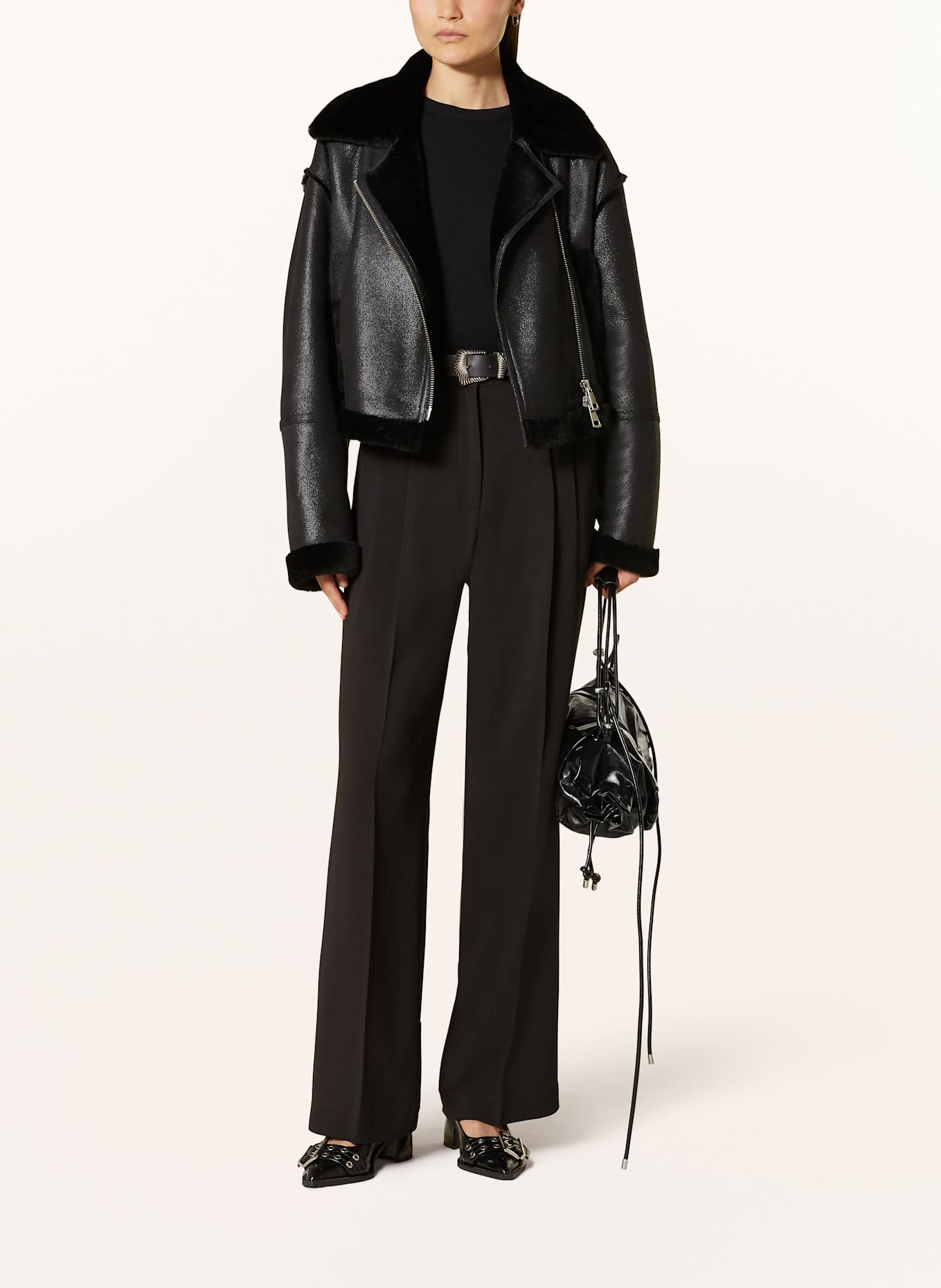 MRS & HUGS Cropped-Lederjacke: SCHWARZ