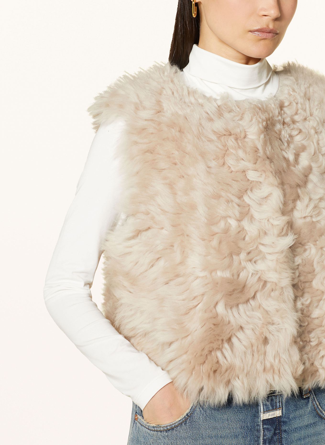 MRS & HUGS Vest: CREAM