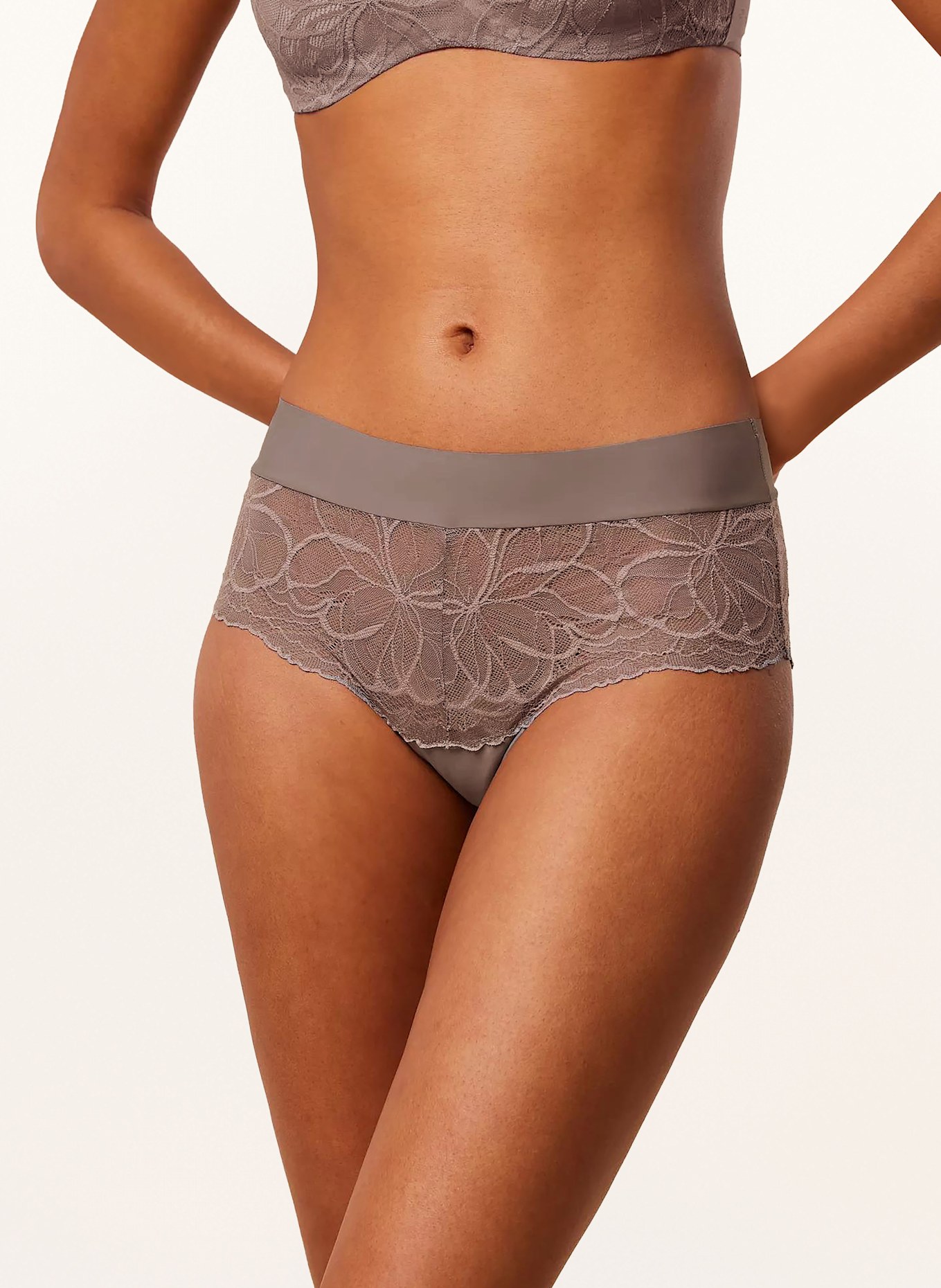 Triumph Panty BODY MAKE-UP ILLUSION LACE: GRAY