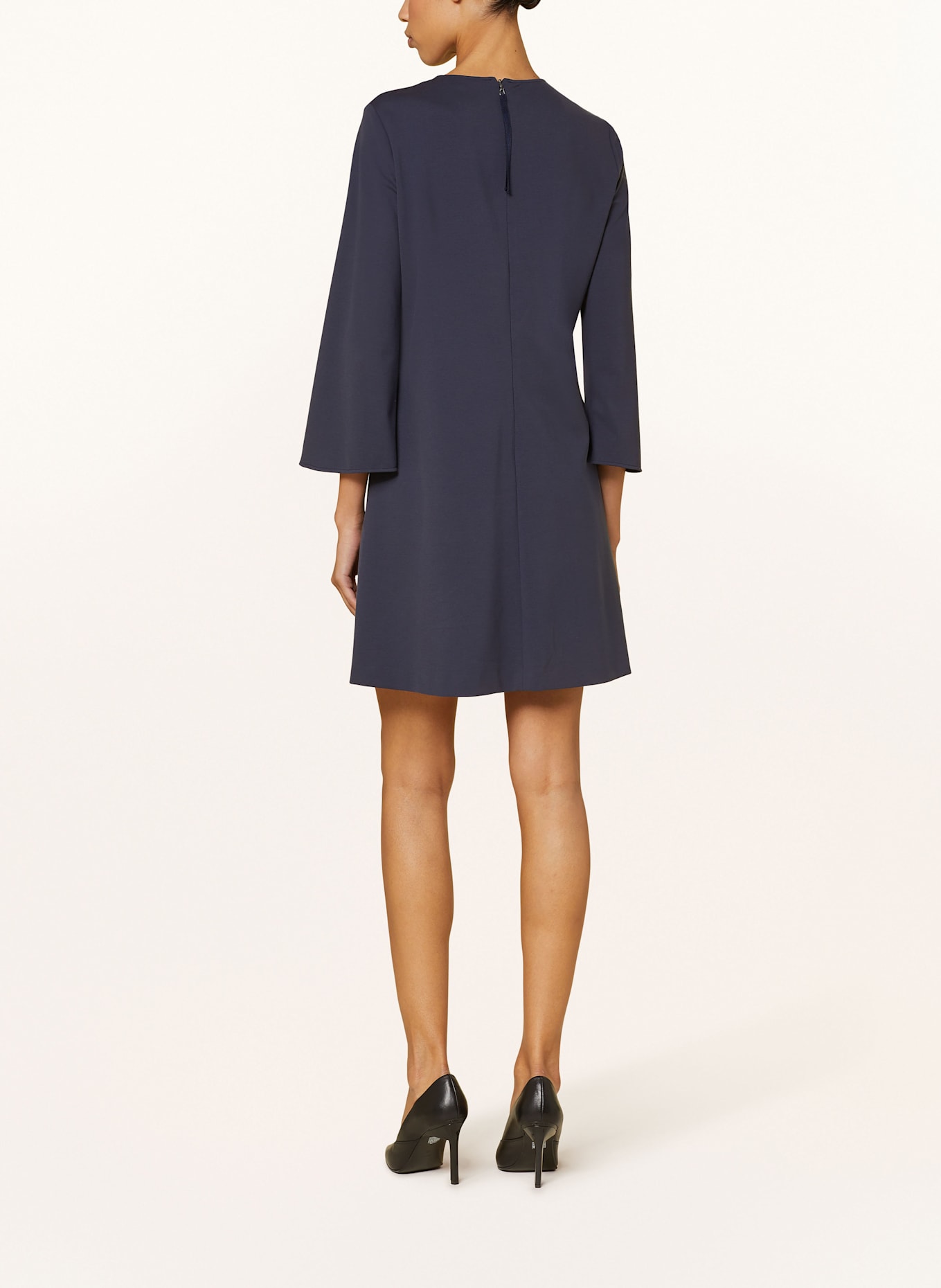 LUISA CERANO Kleid: BLAUGRAU