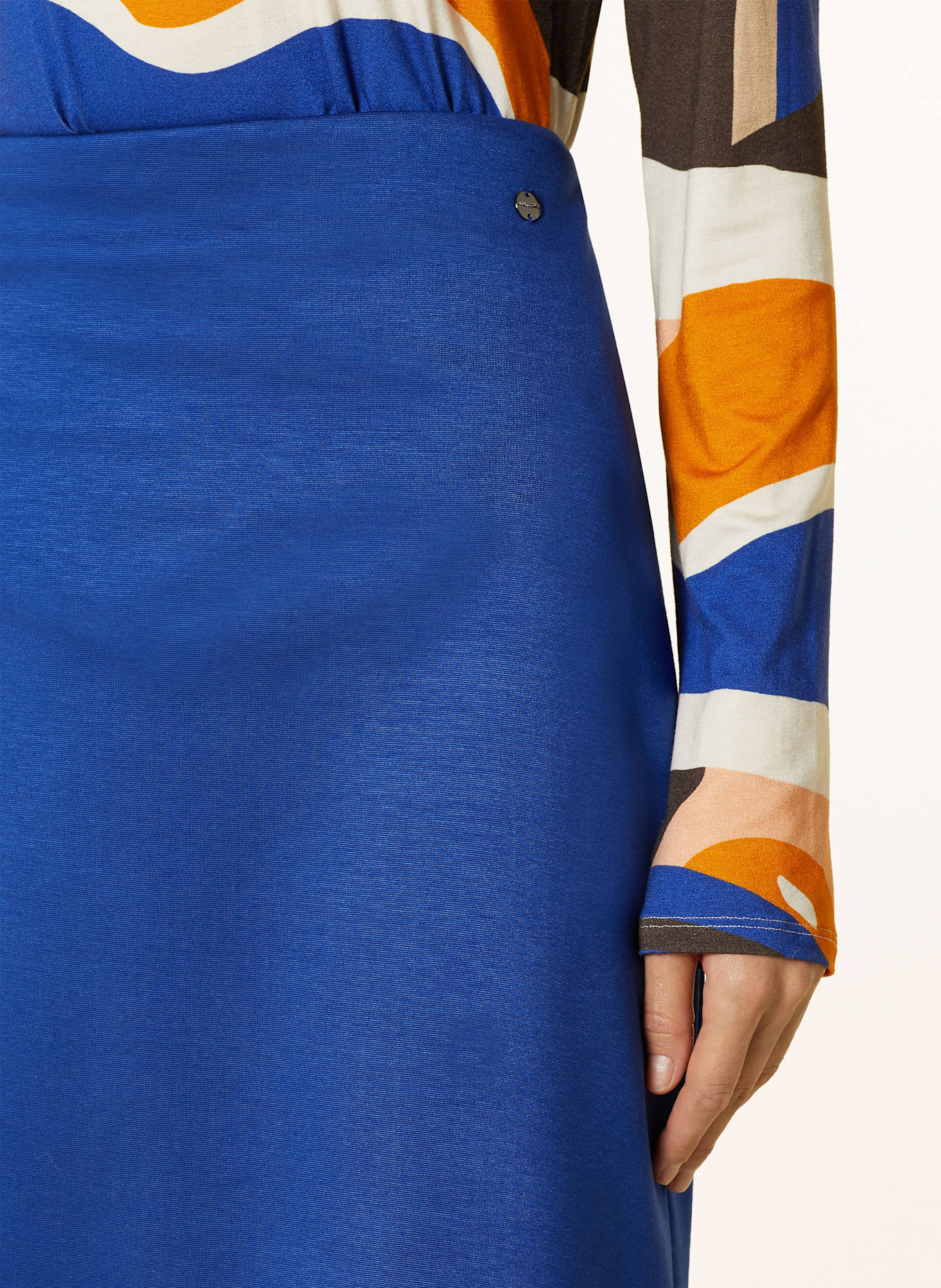 MARC CAIN Rock: 368 deep royal blue