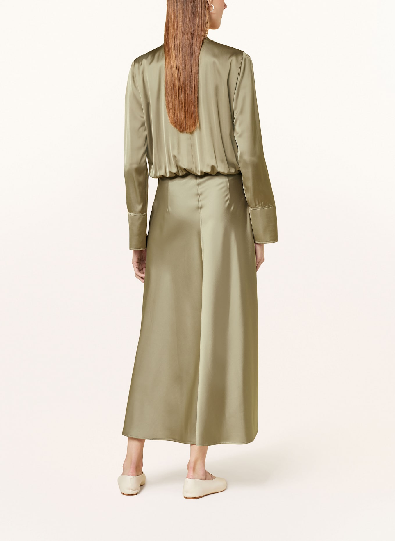 MARC CAIN Satinkleid mit Schluppe: 581 sage powder