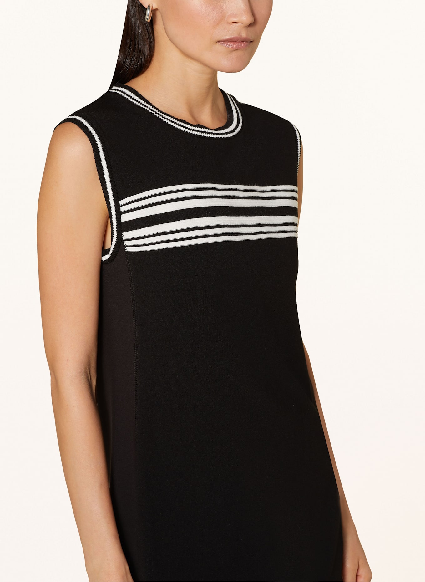 MARC CAIN Sweatkleid im Materialmix: 910 black and white