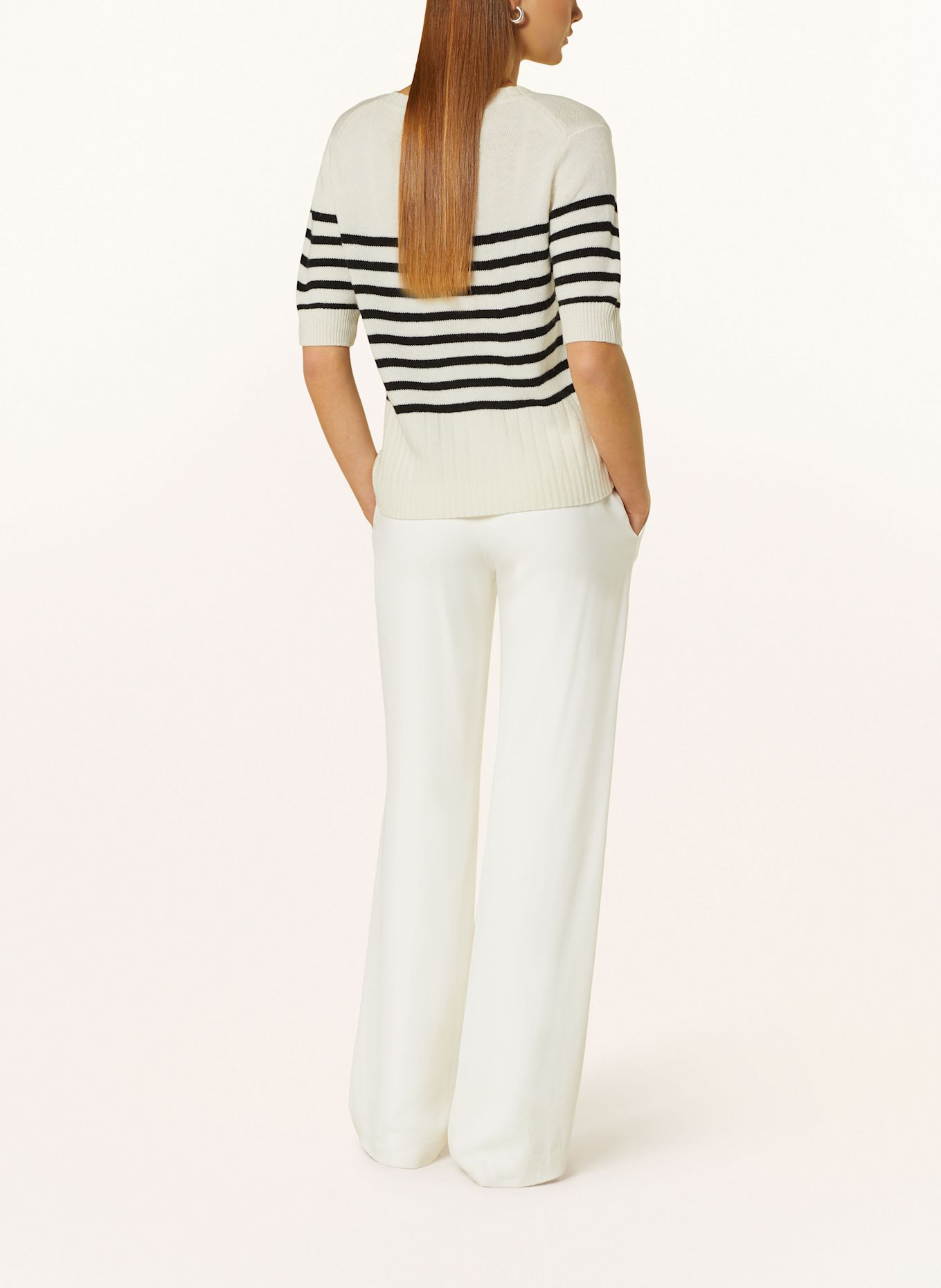 MRS & HUGS Dzianinowa koszulka: ECRU / CZARNY